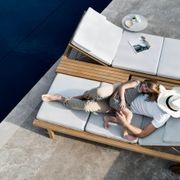 Vis a Vis | Lounger gallery detail image