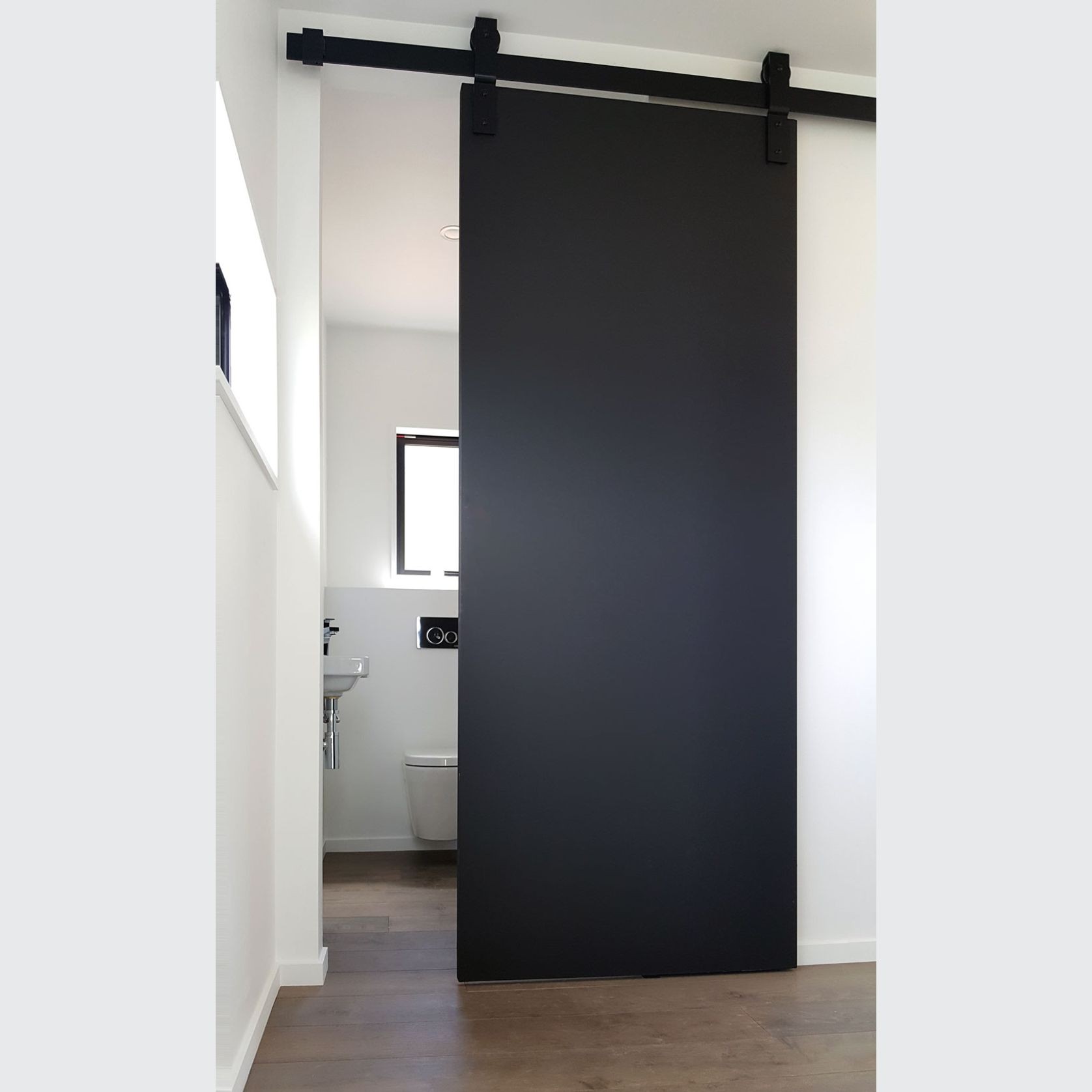 CS BarnDoorTrack gallery detail image