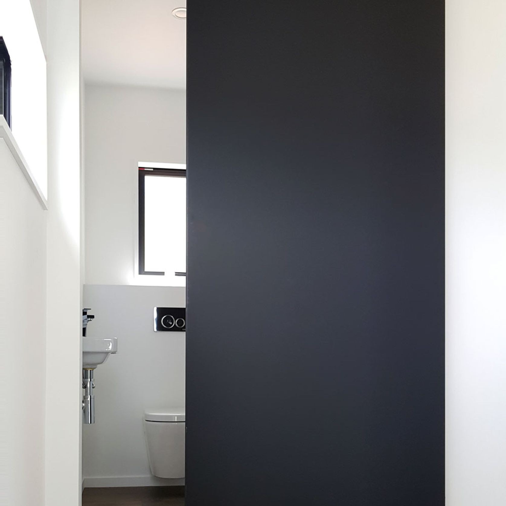 Barn Door Track gallery detail image