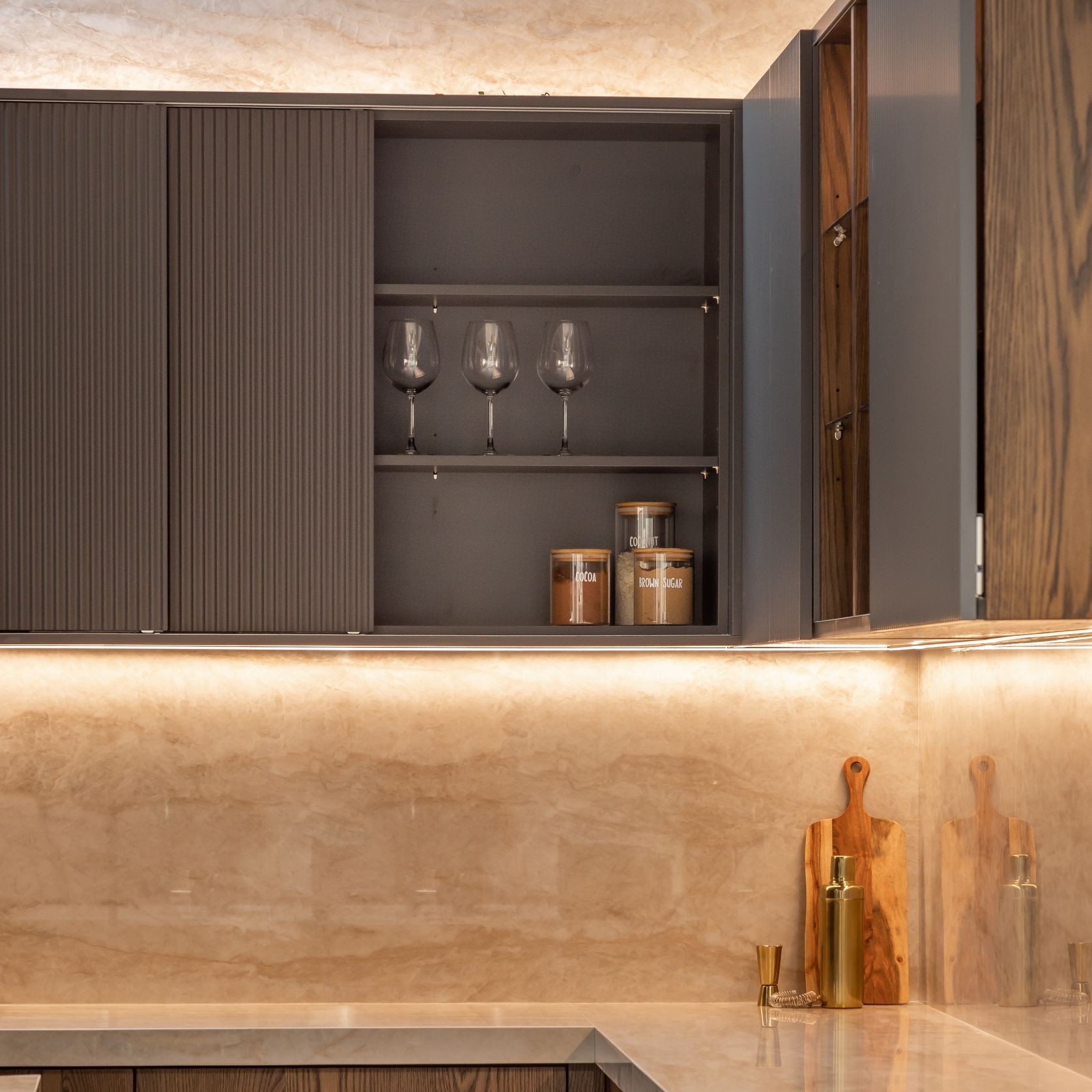 SlideLine M Inset in an overhead cabinet