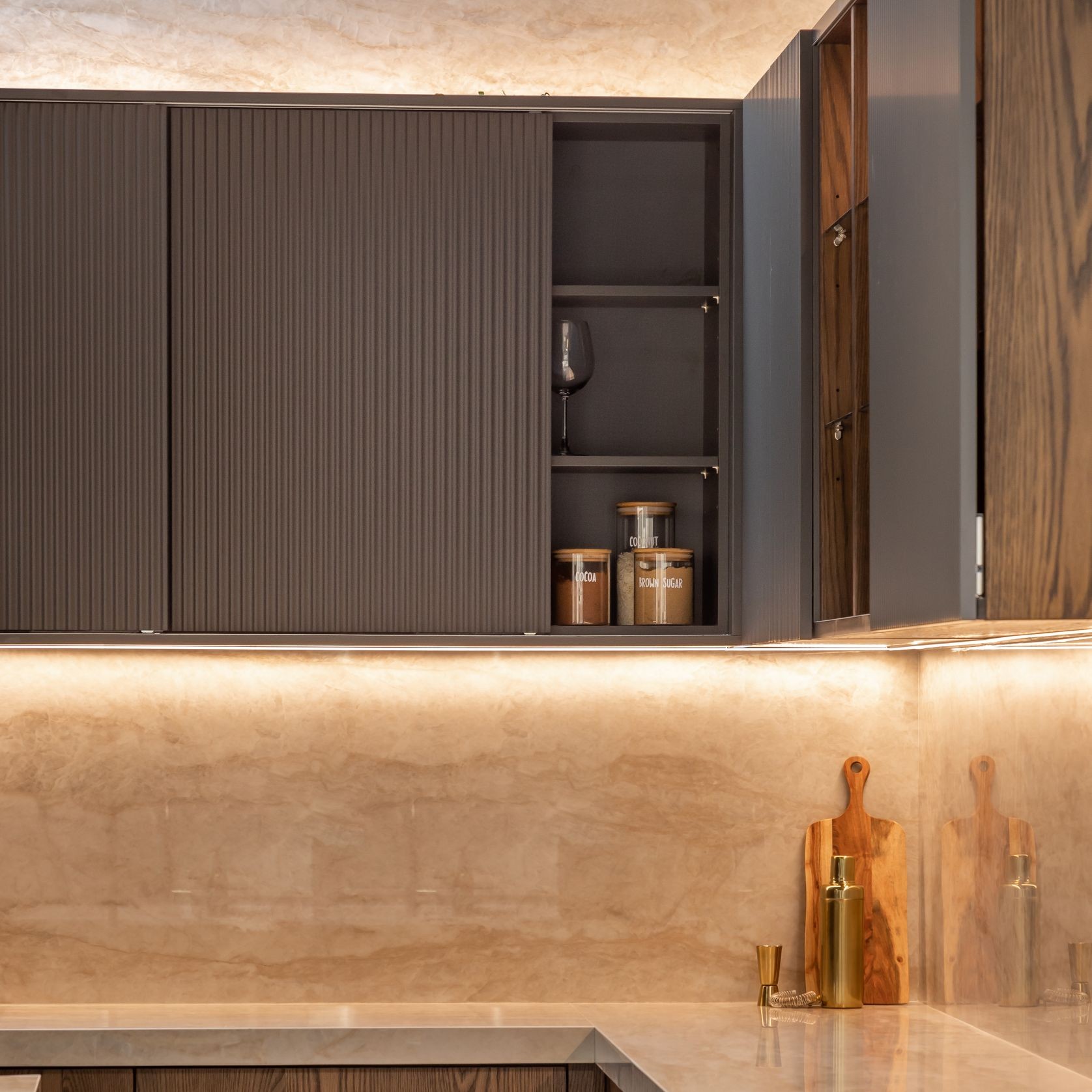 SlideLine M Inset in an overhead cabinet