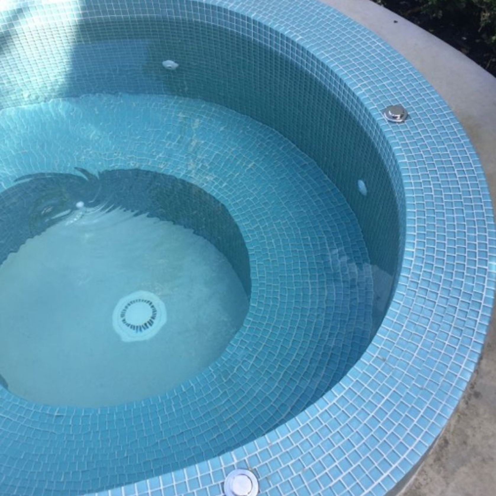 Custom Built Spa Pools gallery detail image
