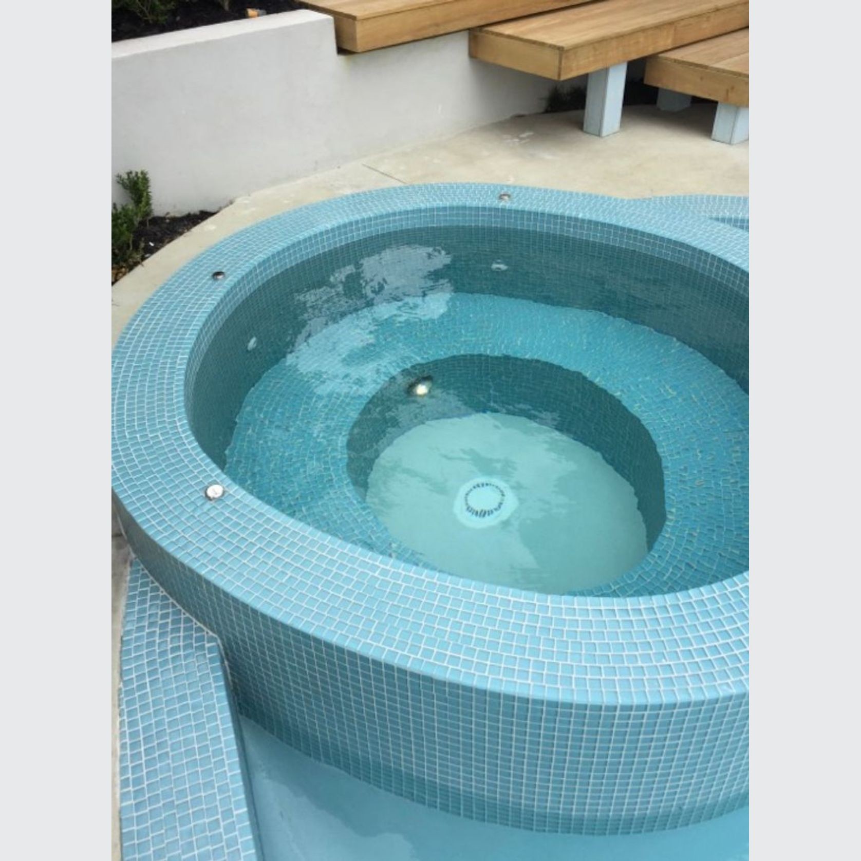 Custom Built Spa Pools gallery detail image