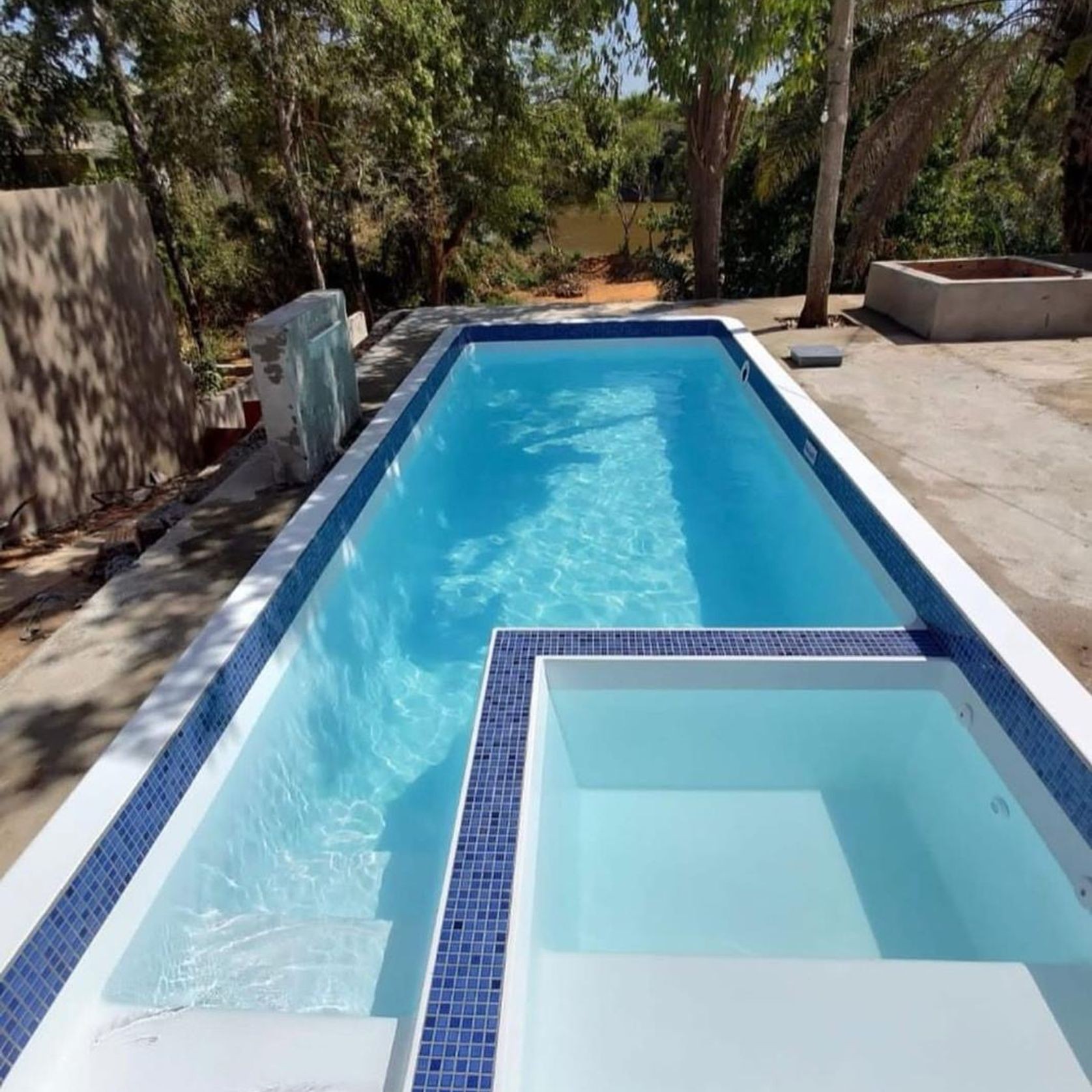 Tile Lined Swimming Pool with built-in spa included gallery detail image