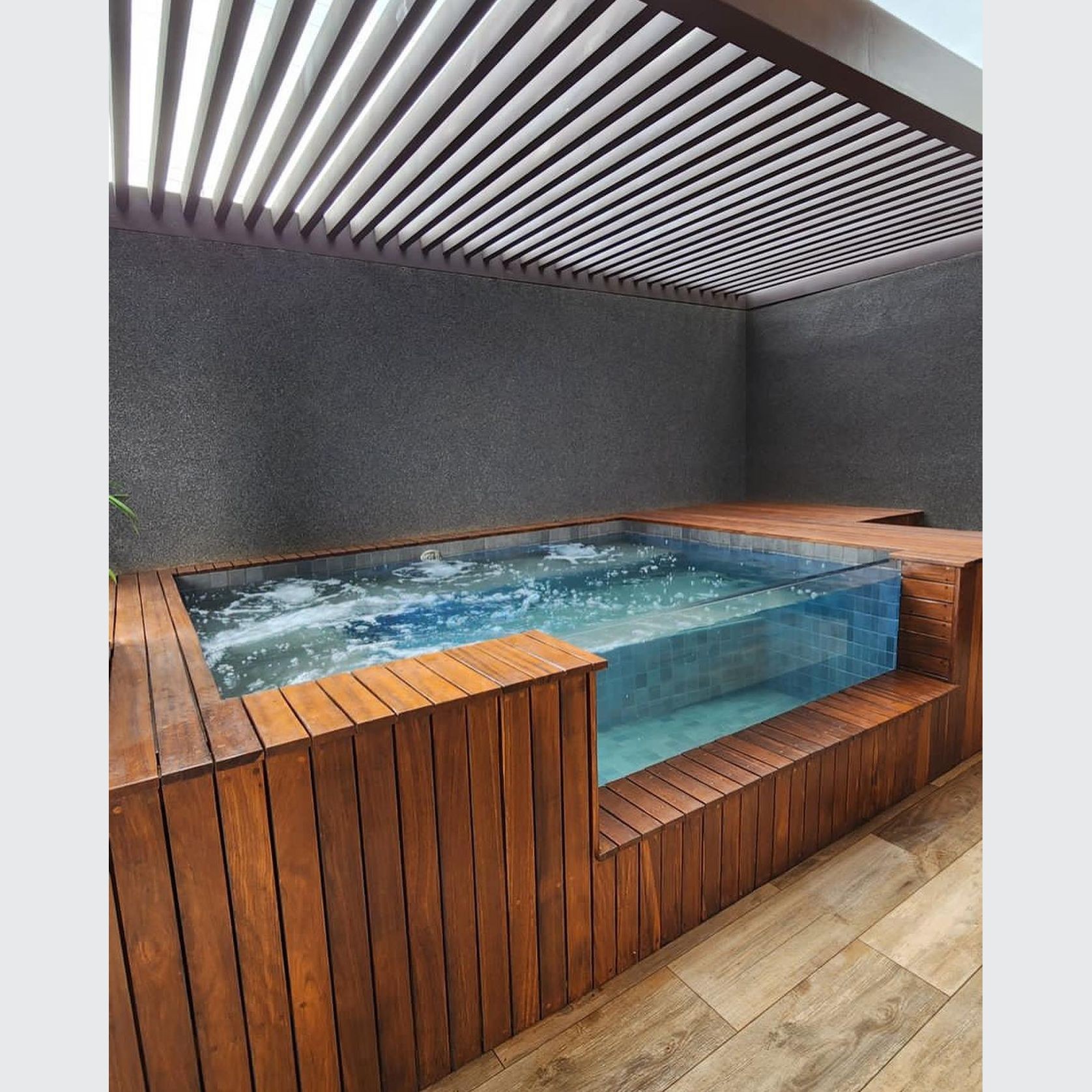 Faenza 3.05m x 2.27m x .86cm Swimming pool gallery detail image