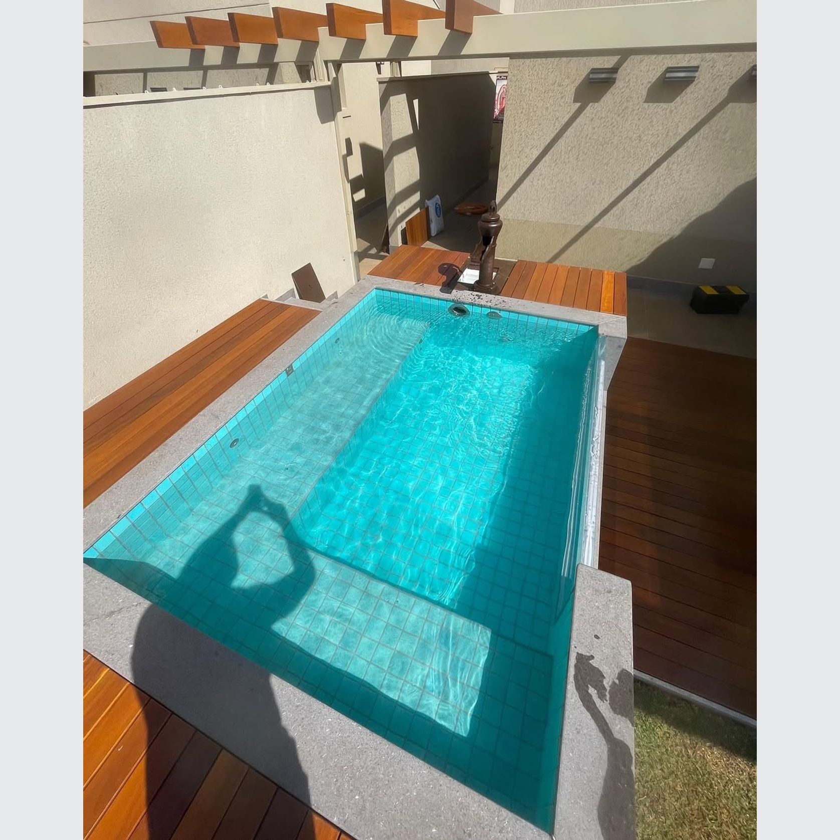 Faenza 3.05m x 2.27m x .86cm Swimming pool gallery detail image