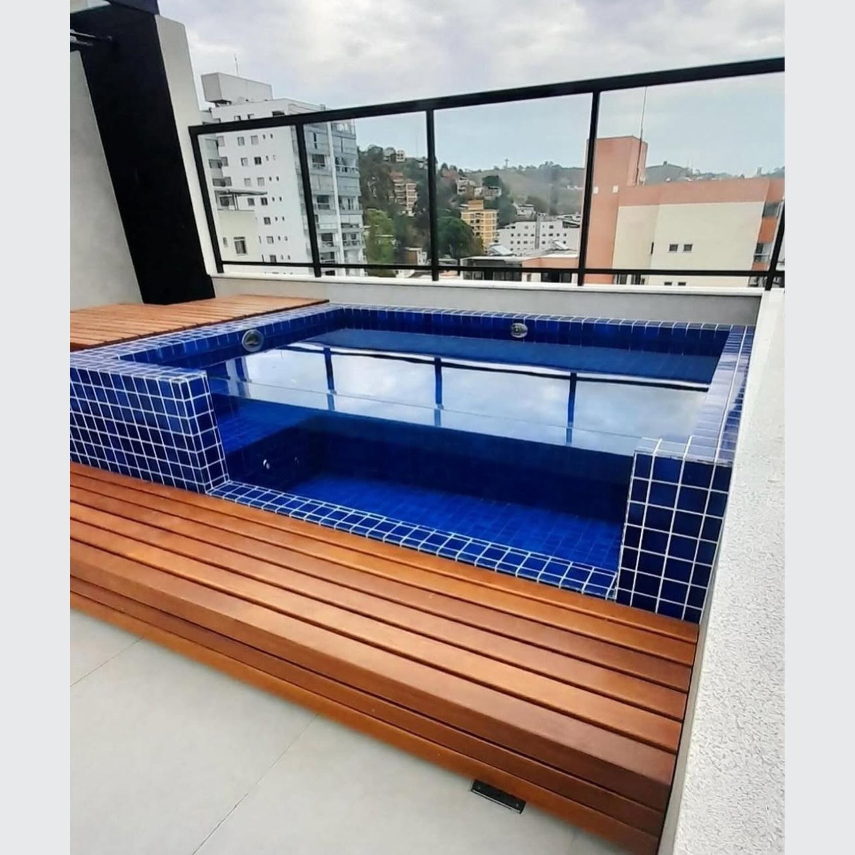 Faenza 3.05m x 2.27m x .86cm Swimming pool gallery detail image