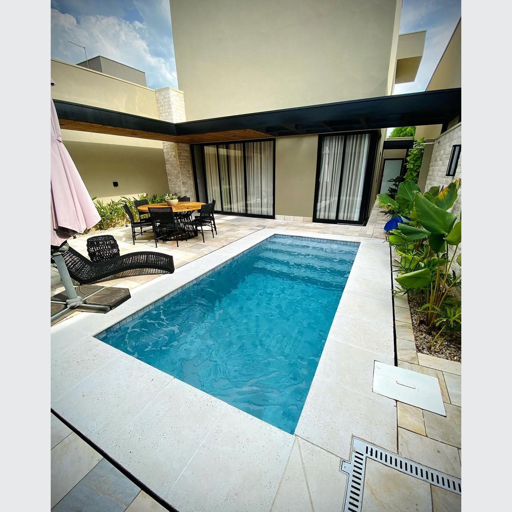 Fully Tiled Swimming Pools Tunis II gallery detail image