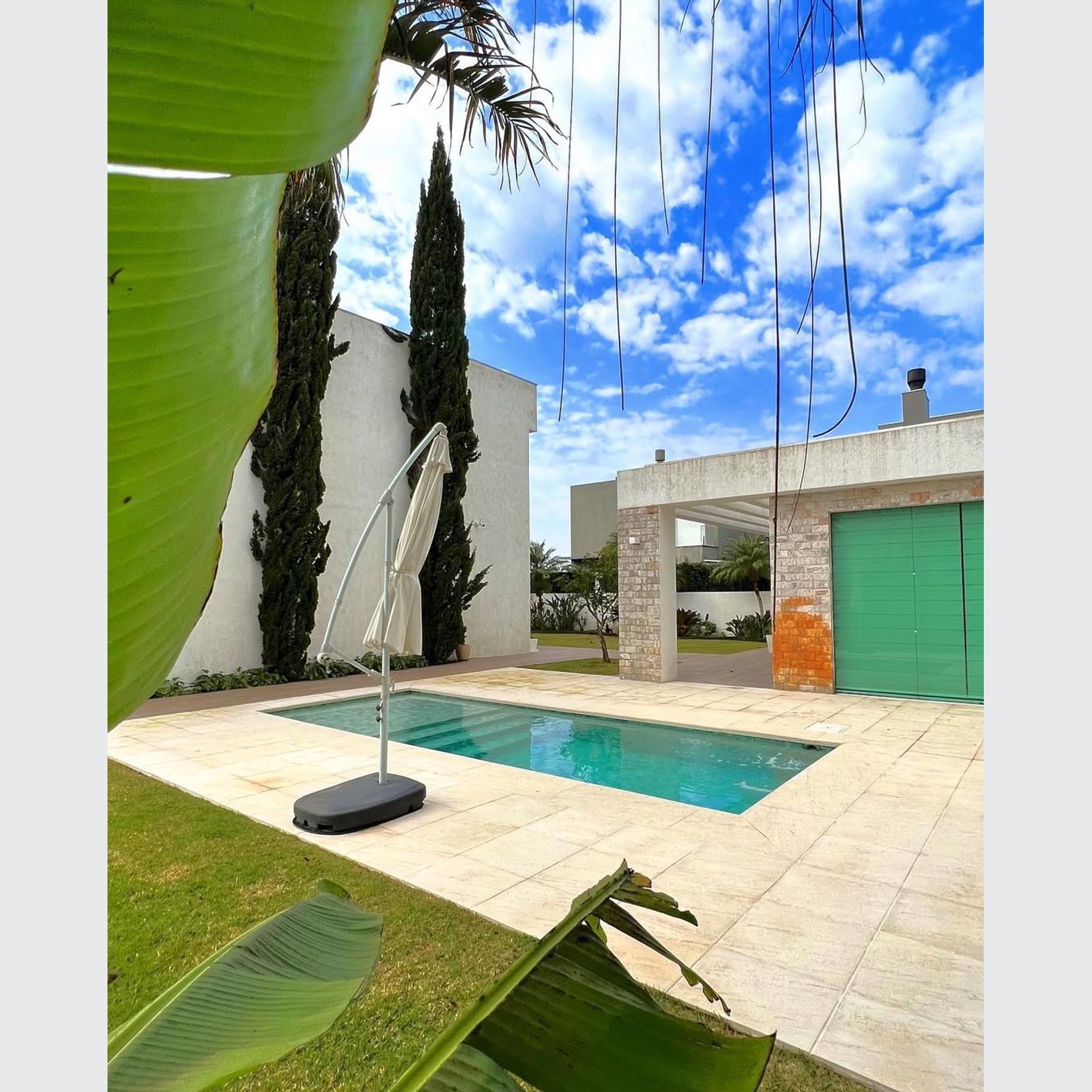 Arua 7.0m x 3.0m Swimming Pool with tanning ledge gallery detail image