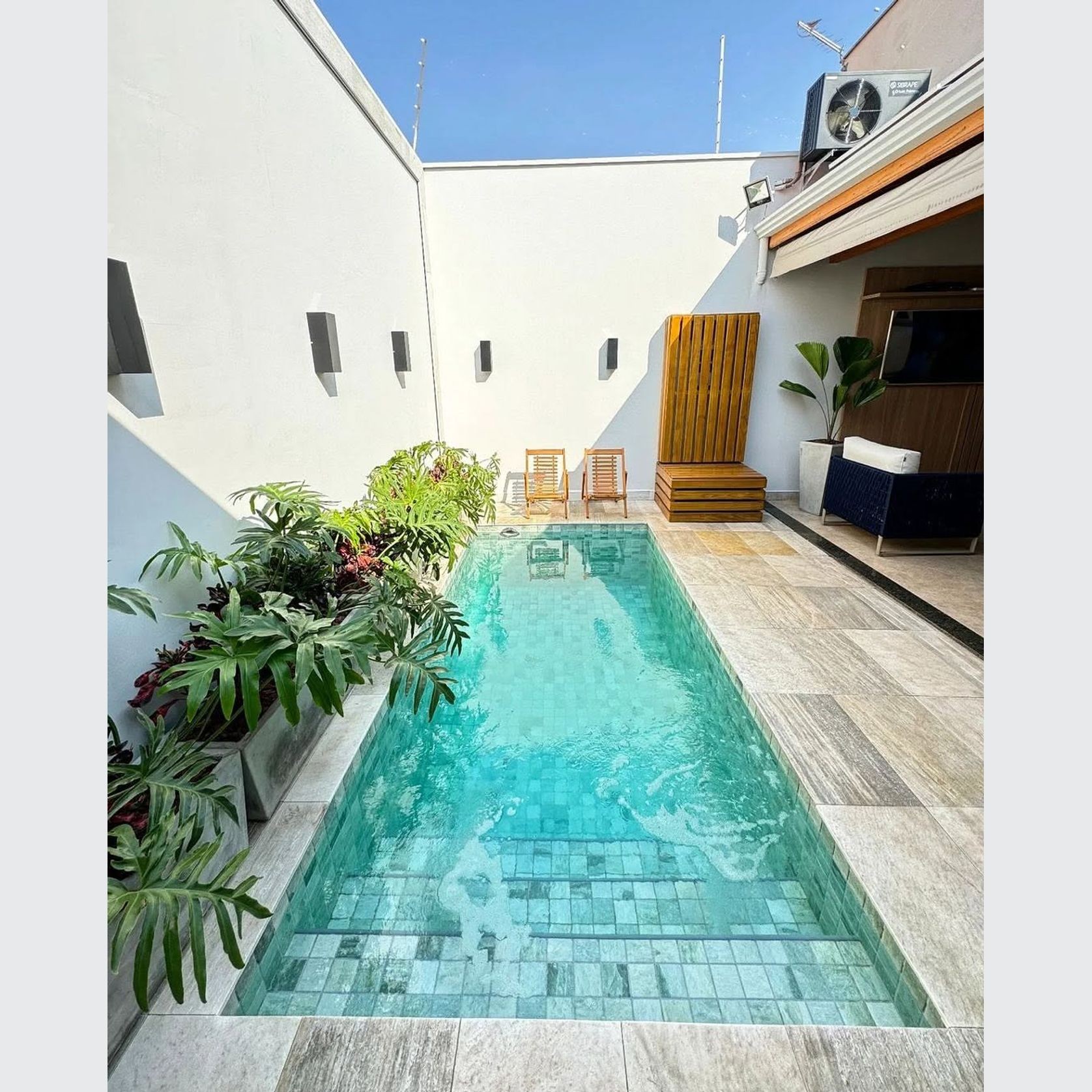 Fully Tiled Swimming Pools Tunis II gallery detail image