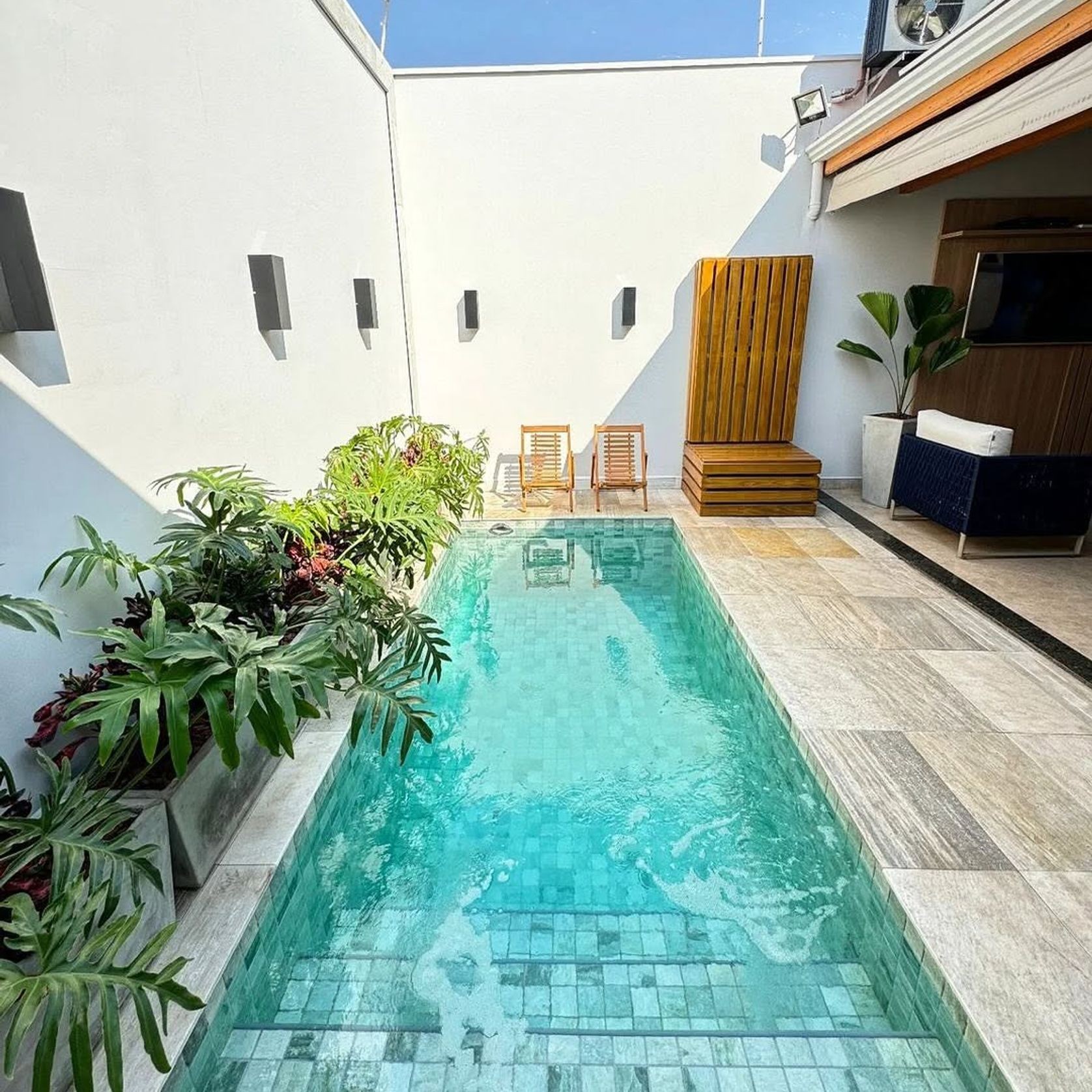 Fully Tiled Swimming Pools Tunis II gallery detail image