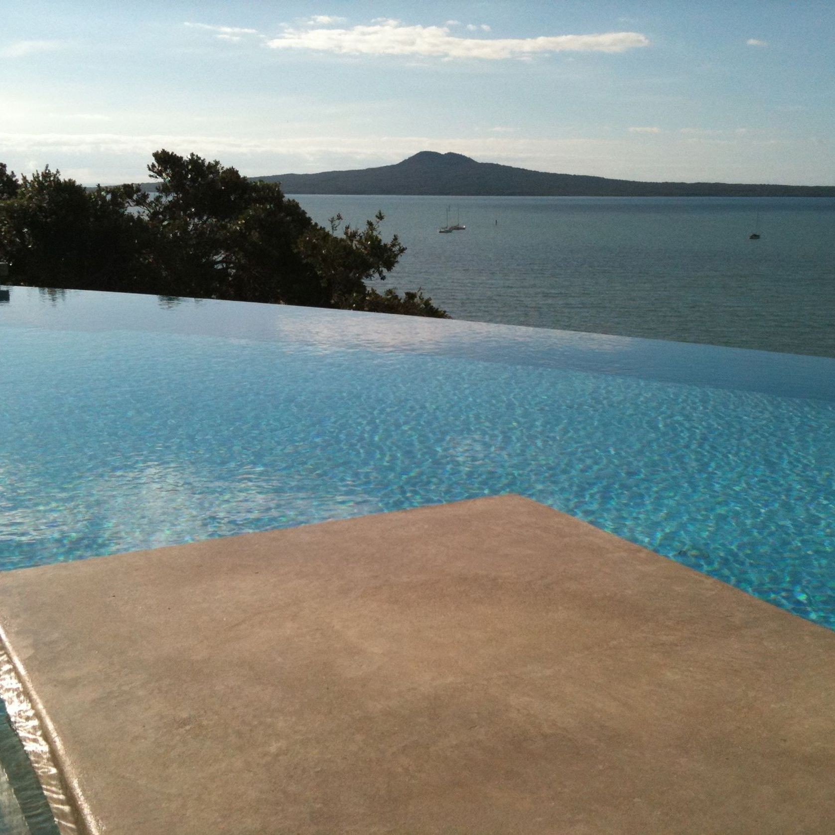 Vanishing Edge Pools gallery detail image