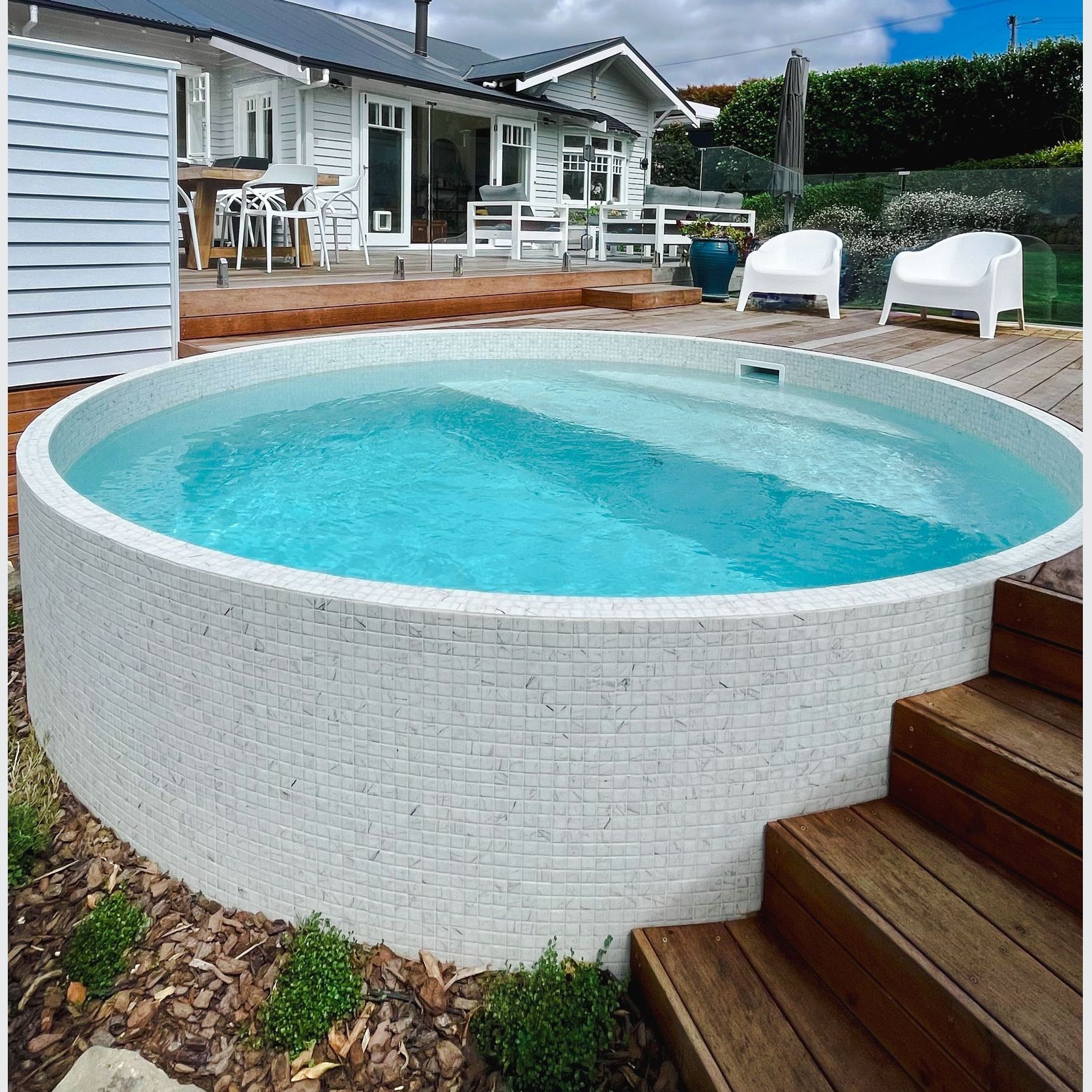 The Manu - Kit Set gallery detail image