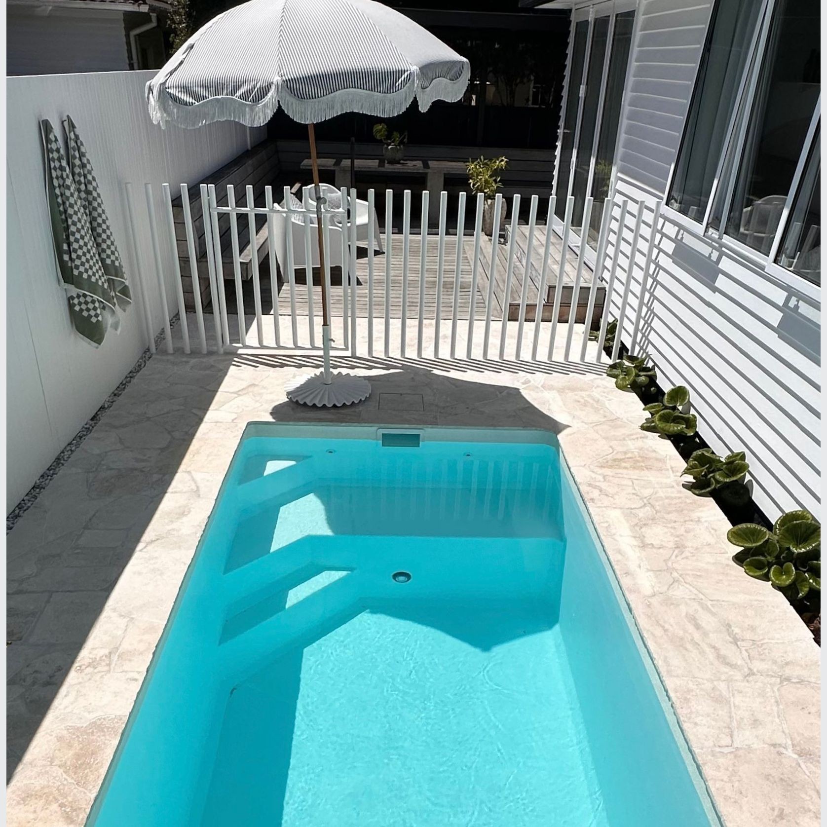 The Classic – Naked - Kit Set gallery detail image