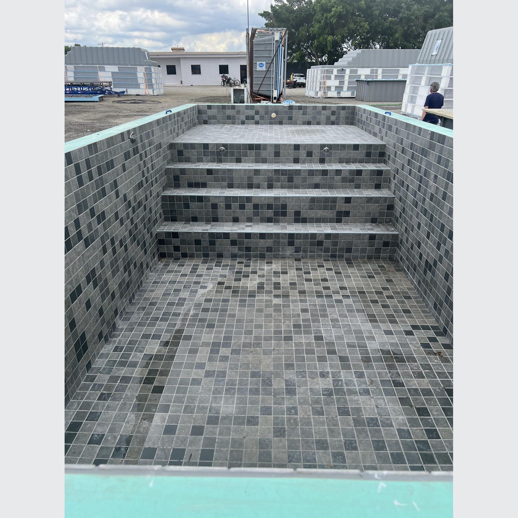 Fes Blue 9.0m x 4.0m Swimming pool with tanning ledge gallery detail image