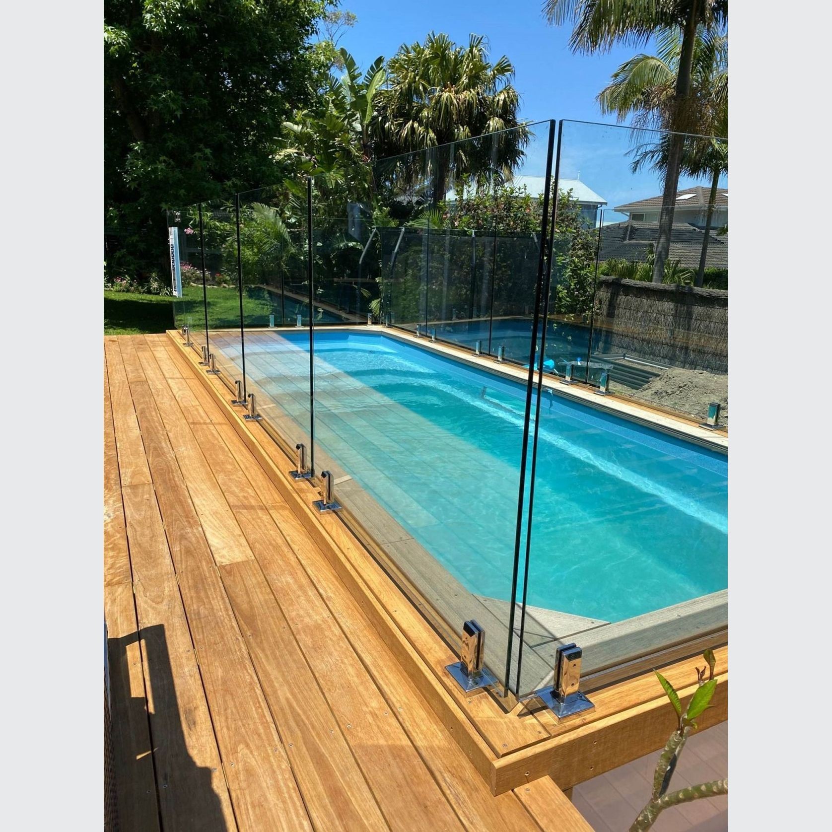Relax | Model 6.3 With Beach | The Little Pool Co gallery detail image