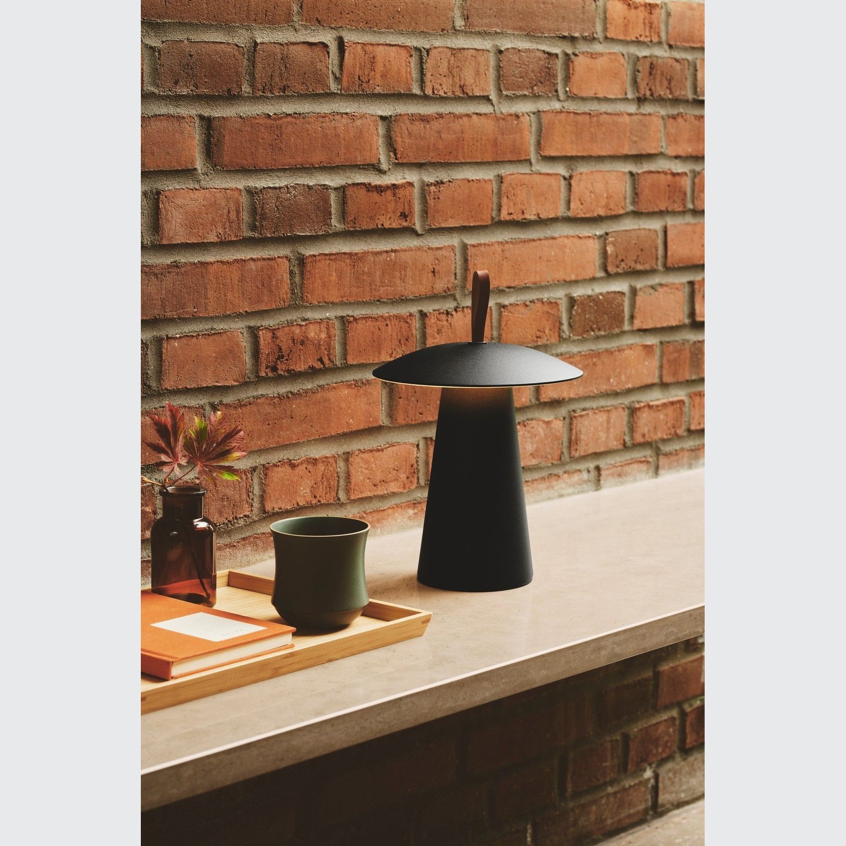 Ara To Go 2 Portable Lamp gallery detail image