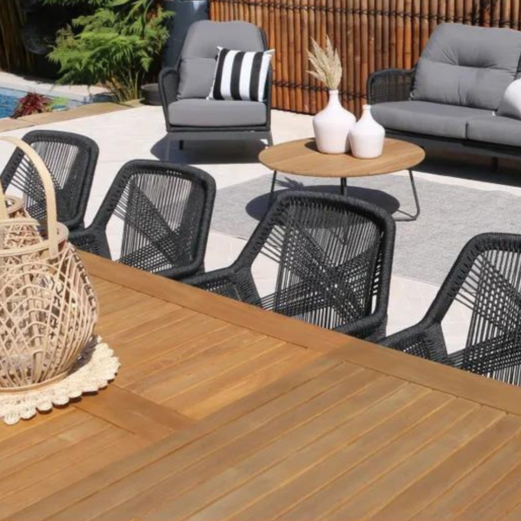 Barcelona Extension Table with 10 Serang Chairs gallery detail image