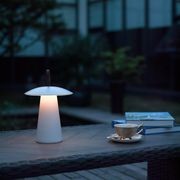 Ara To Go Portable Lamp gallery detail image