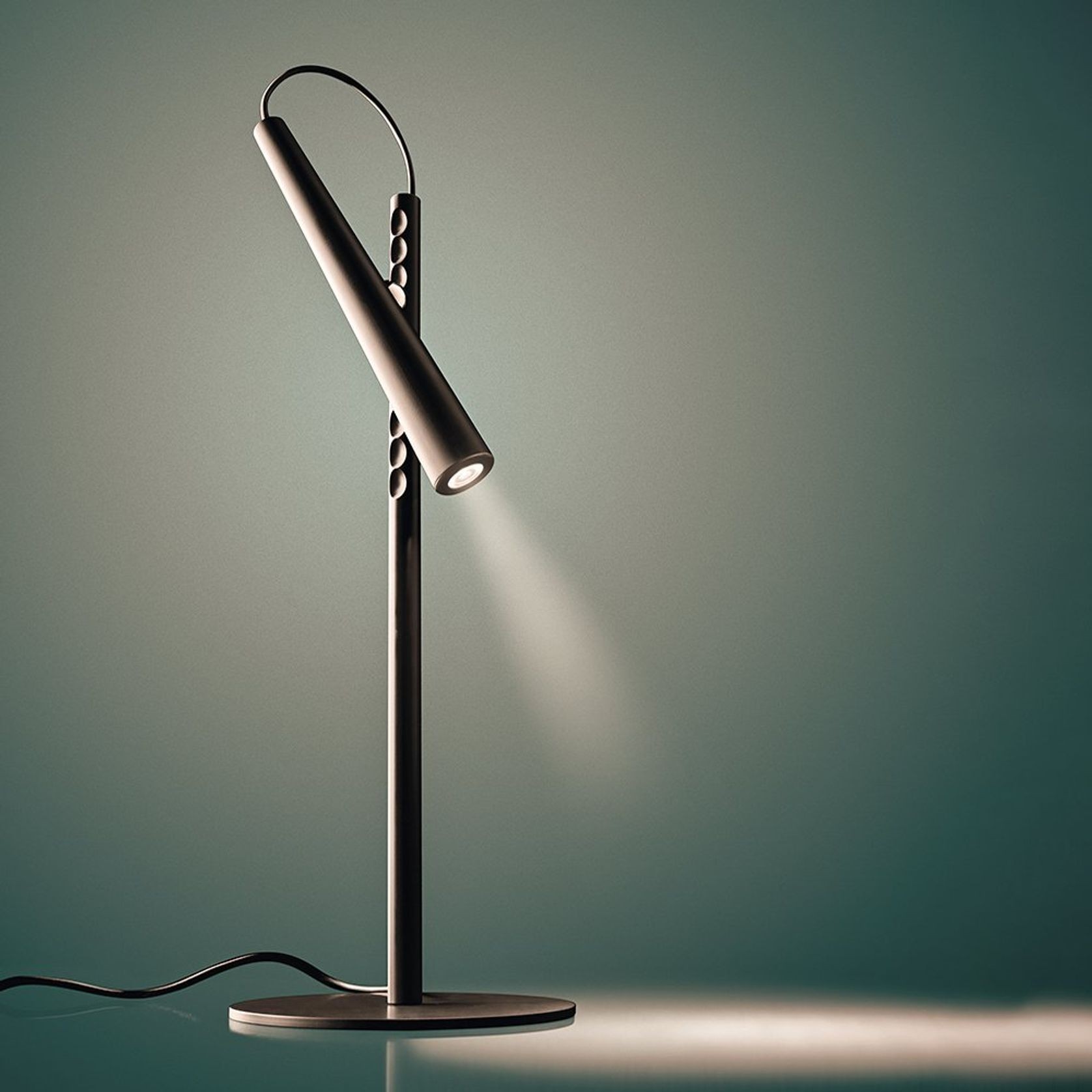 Magneto Table Lamp gallery detail image