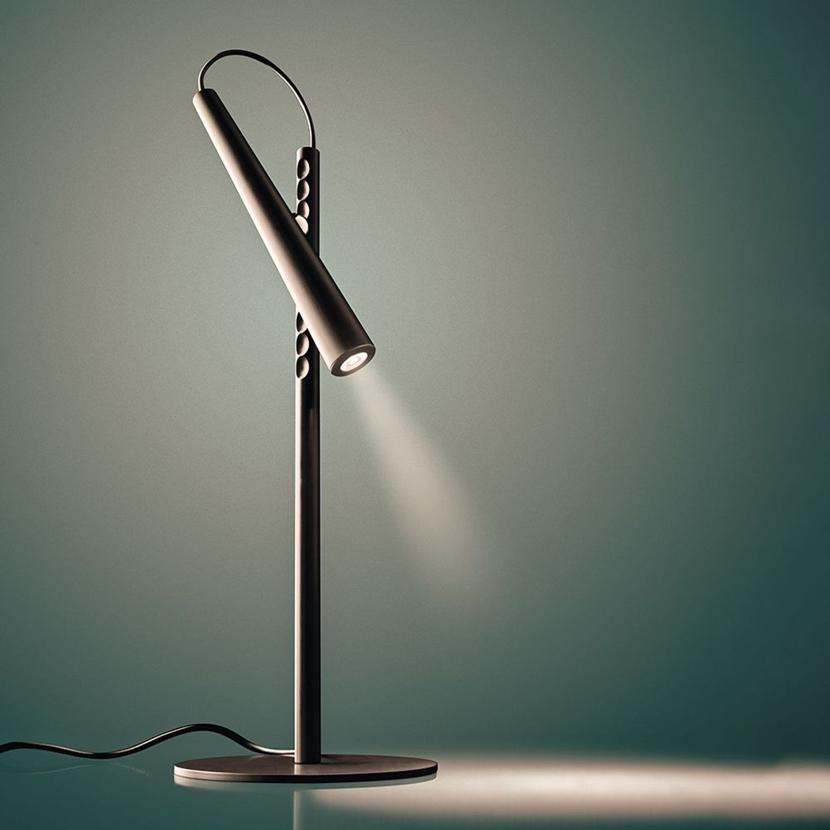 Magneto Table Lamp gallery detail image
