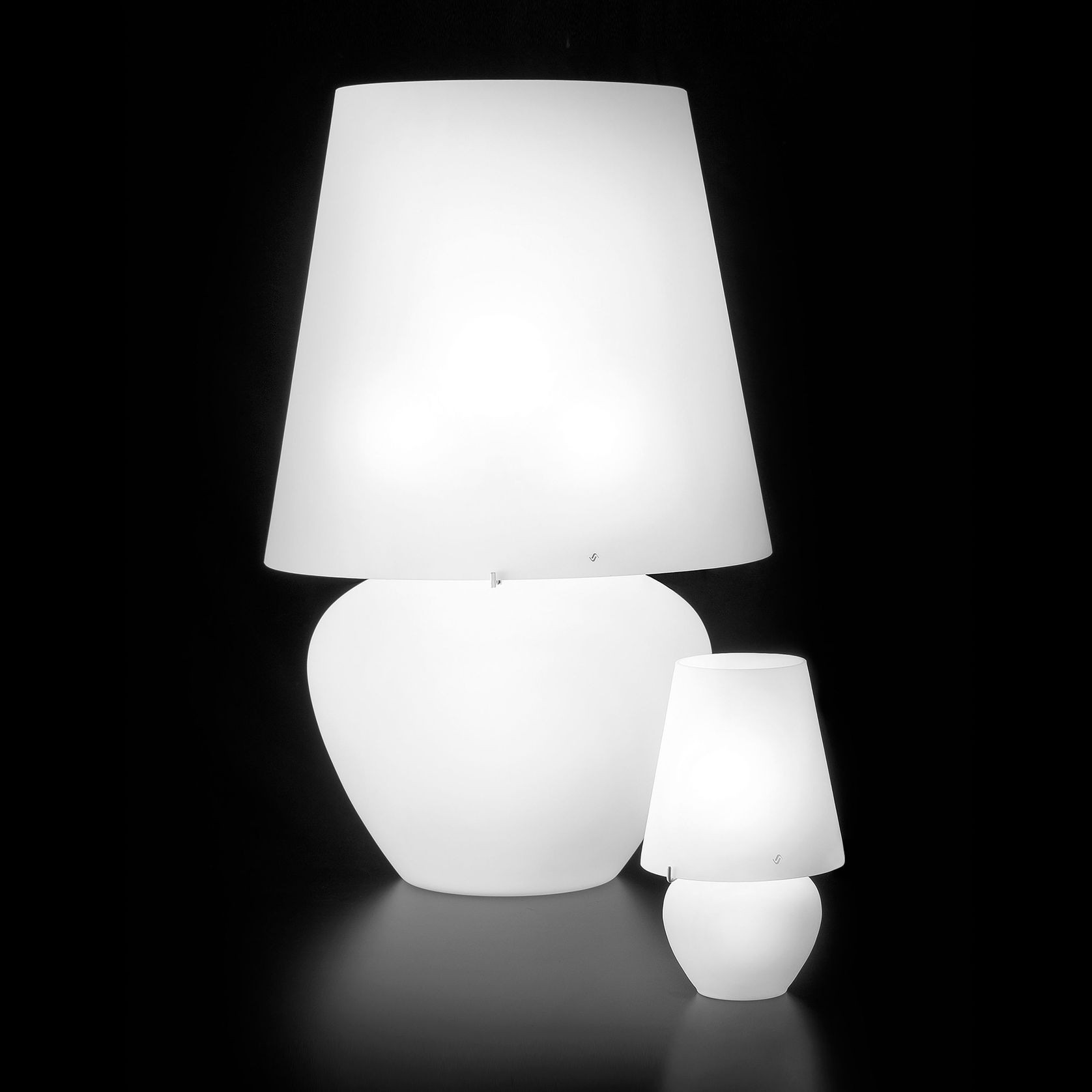 Naxos Table Lamp gallery detail image