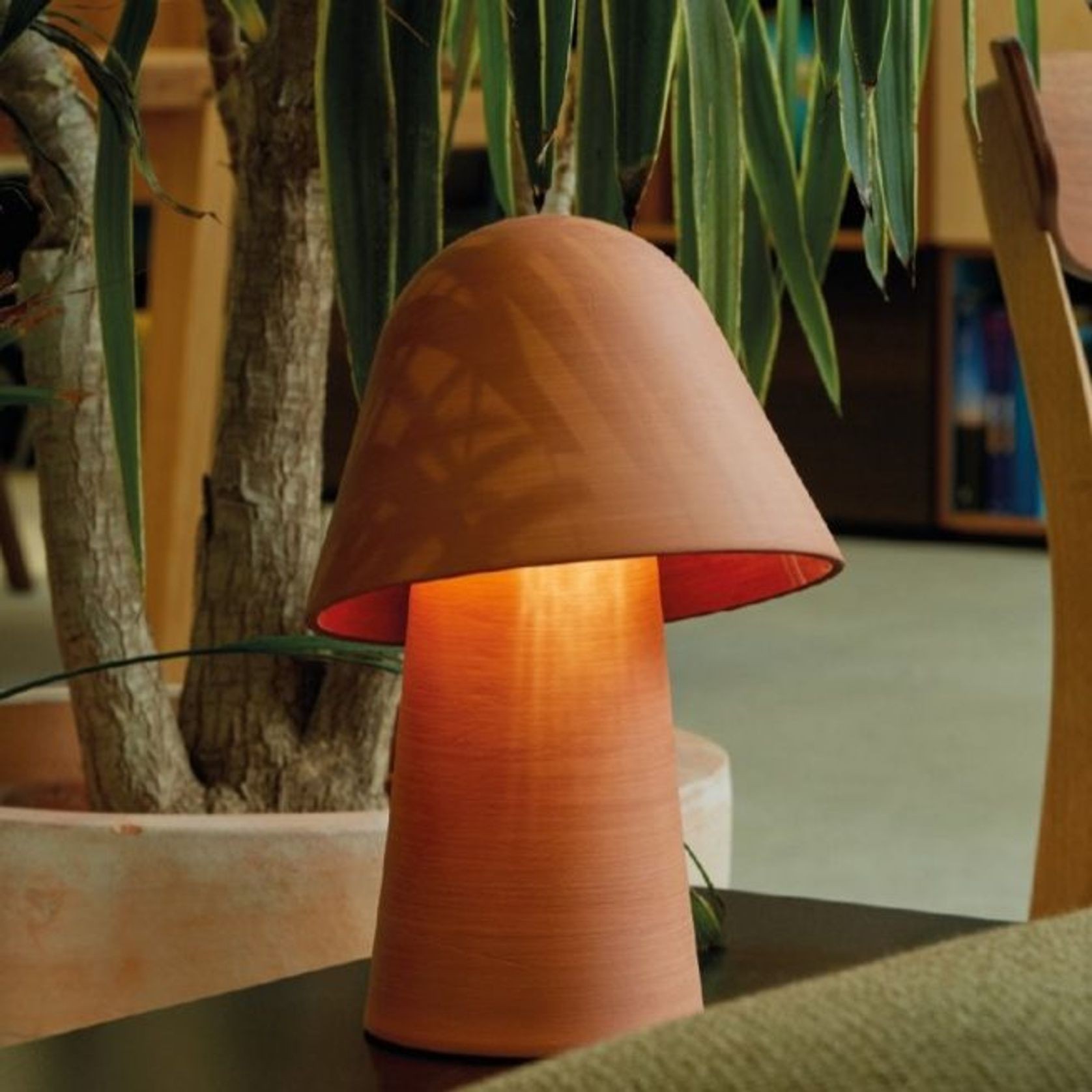 Okina Clay Table Lamp gallery detail image