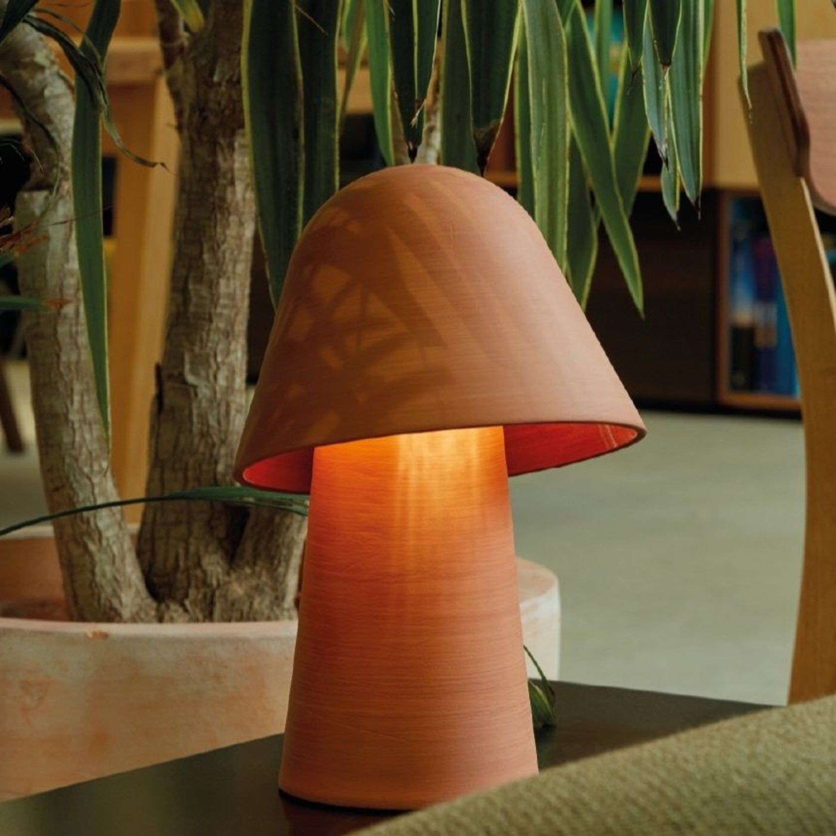 Okina Clay Table Lamp gallery detail image