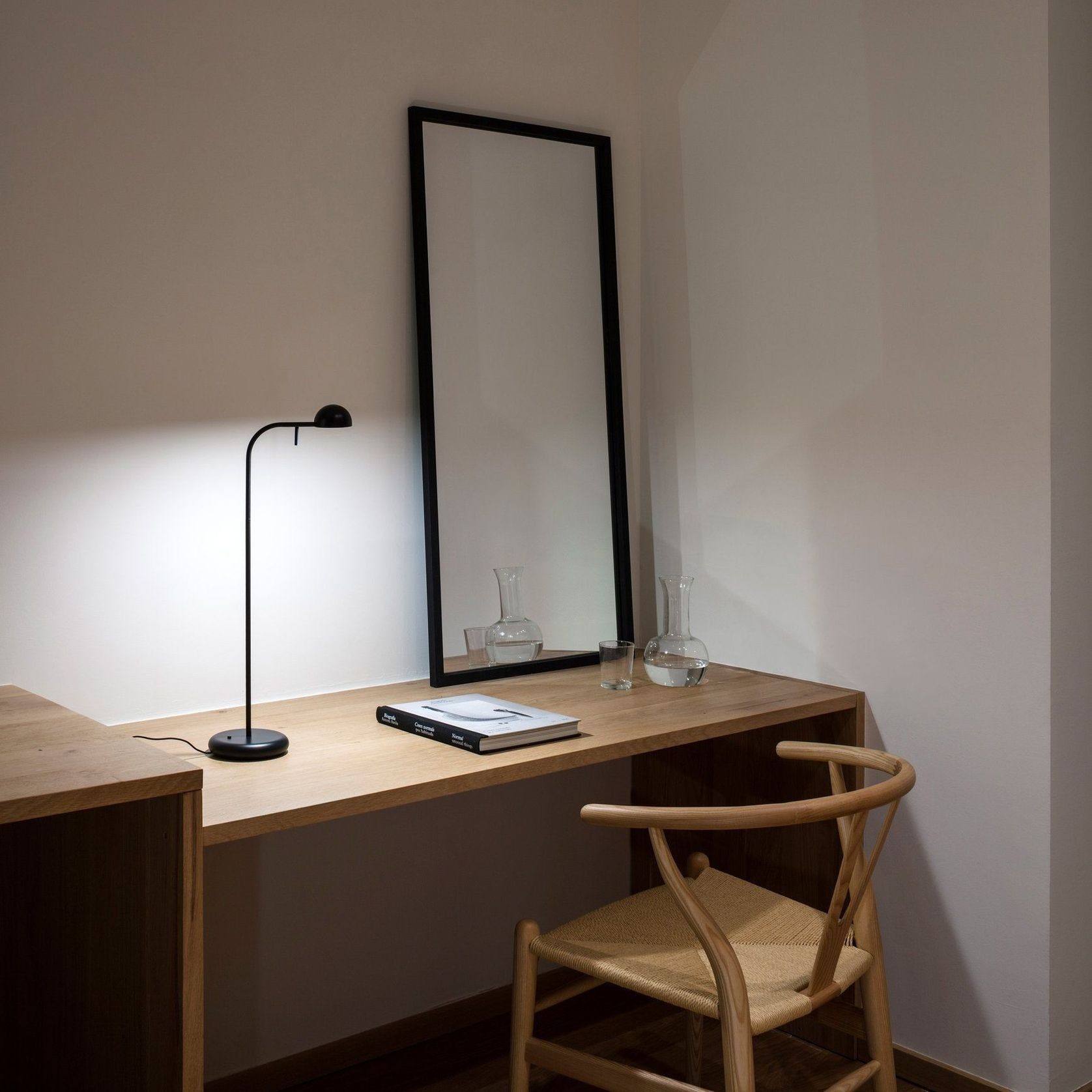 Pin Table Lamp gallery detail image