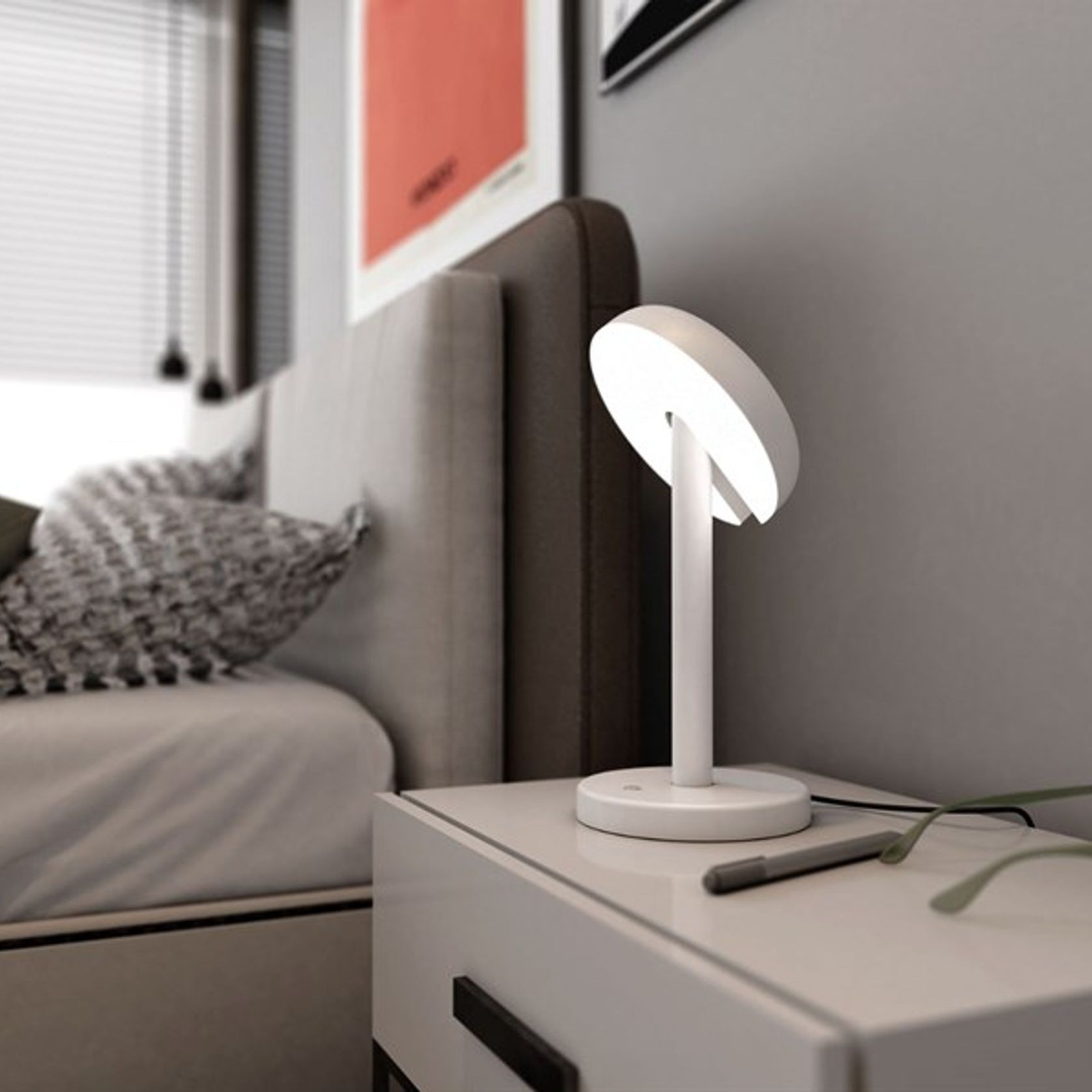 Martinelli Luce Cabriolette Table Lamp gallery detail image