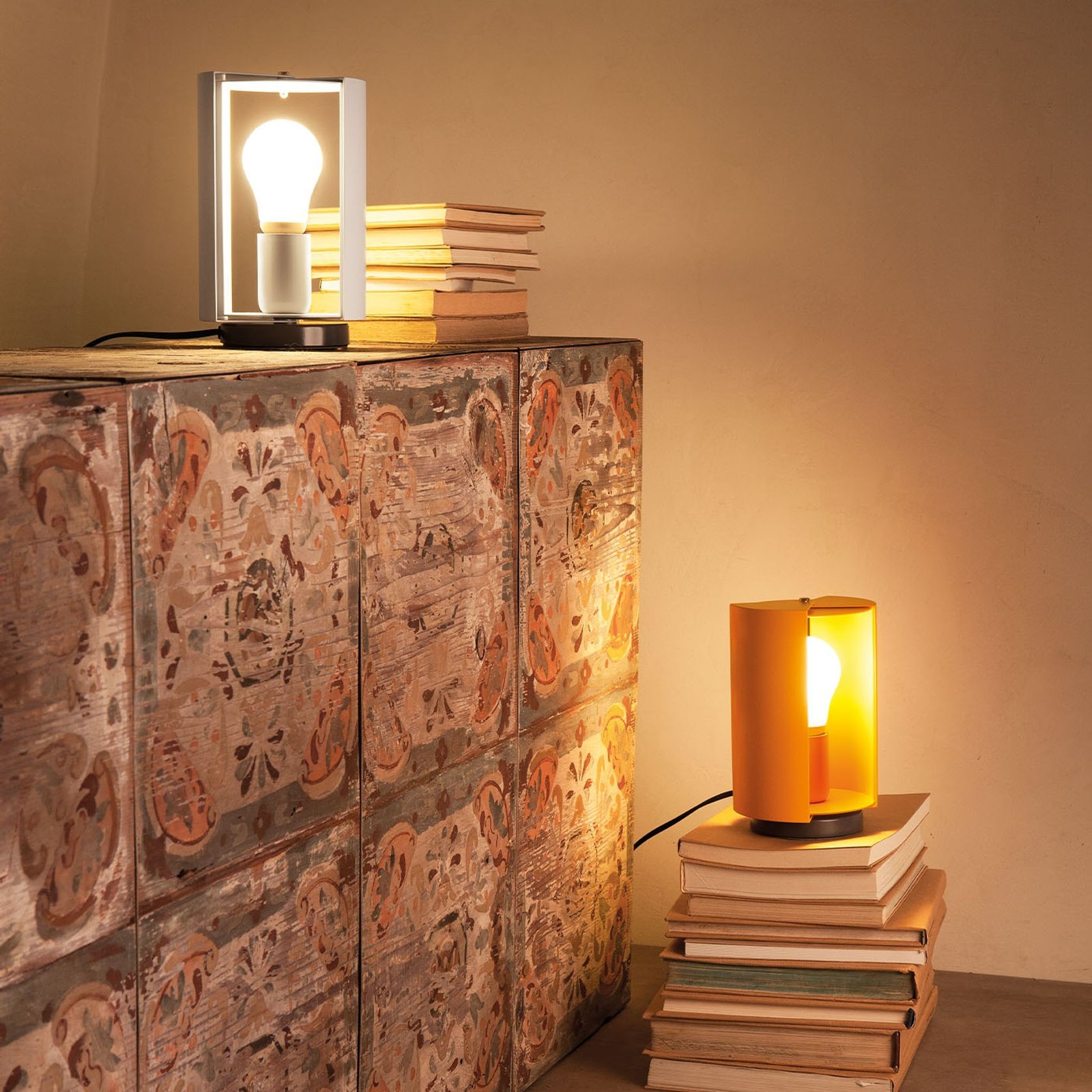 Pivotante à Poser Table Lamp gallery detail image