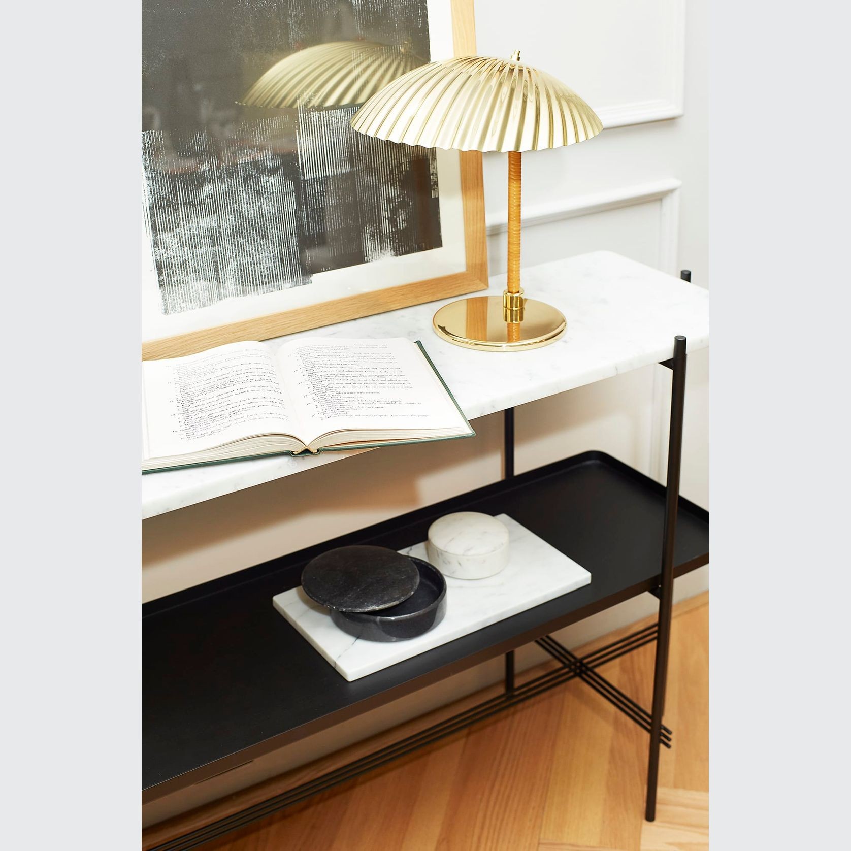 5321 Table Lamp gallery detail image