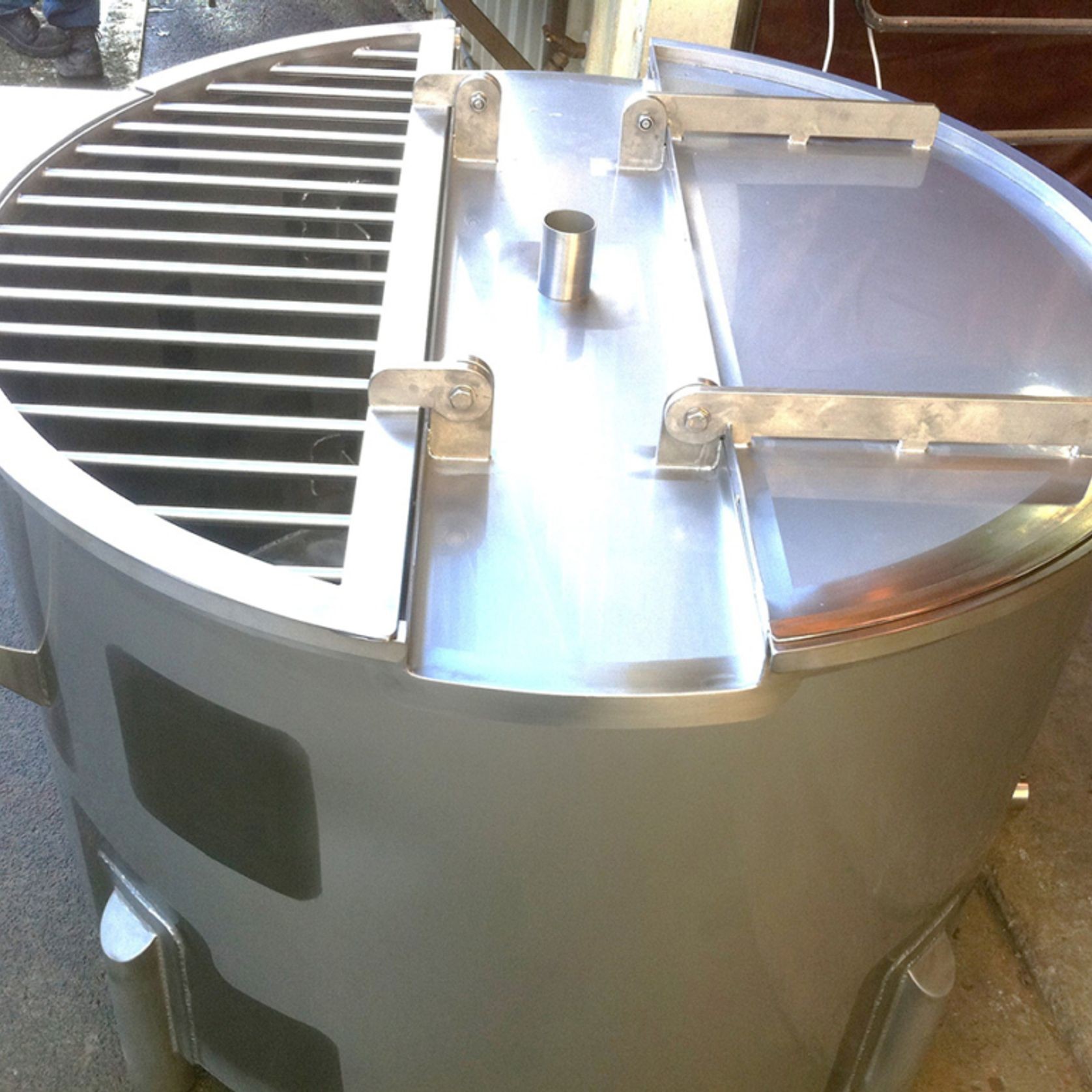 Stainless Tanks & Fittings by Contab gallery detail image