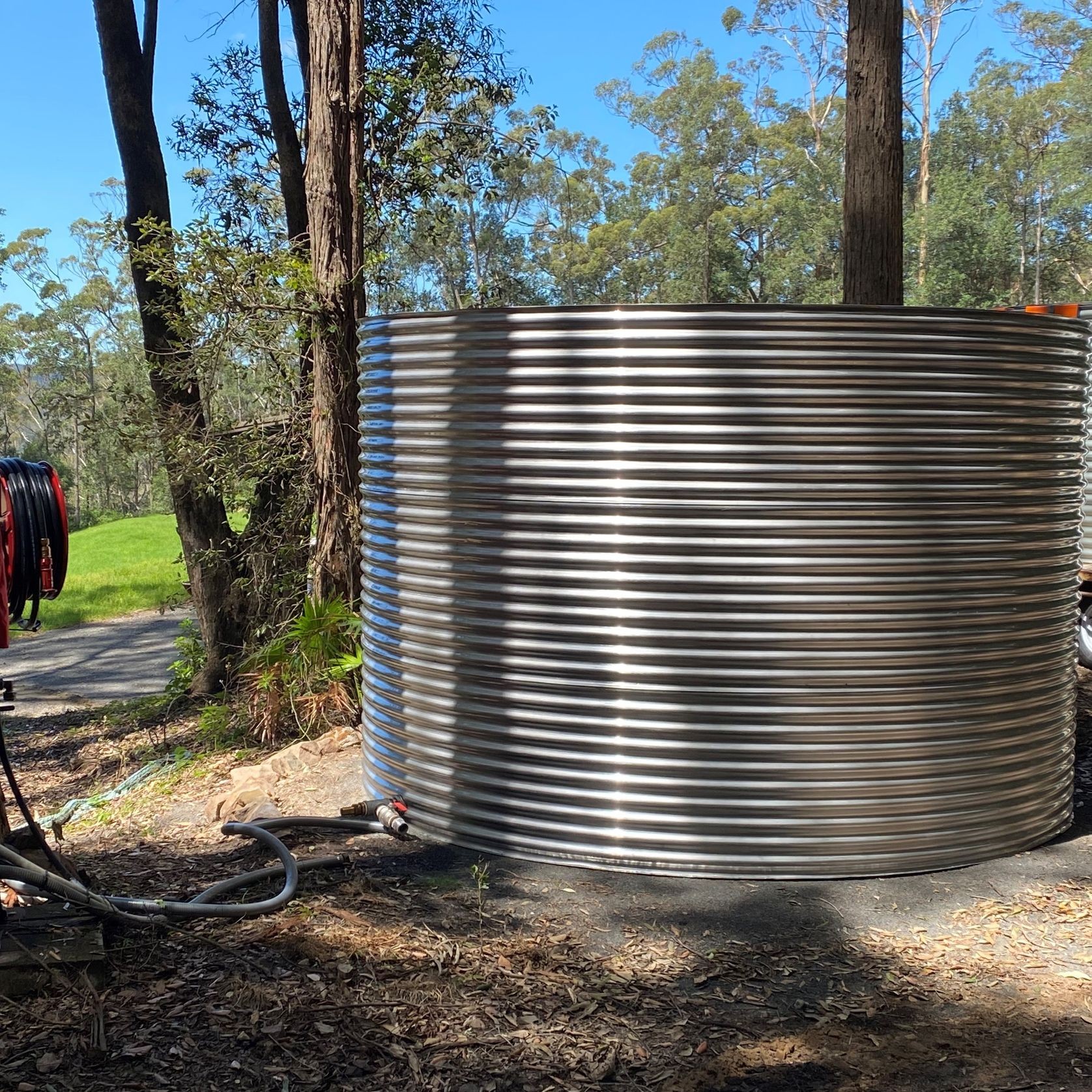 2,000-3,000 Litre Round 304-Grade Stainless Water Tank gallery detail image