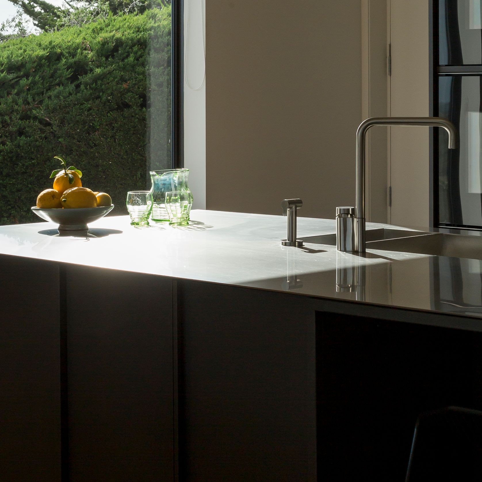 Quadro Ottavo 290 Kitchen Mixer with Handshower gallery detail image