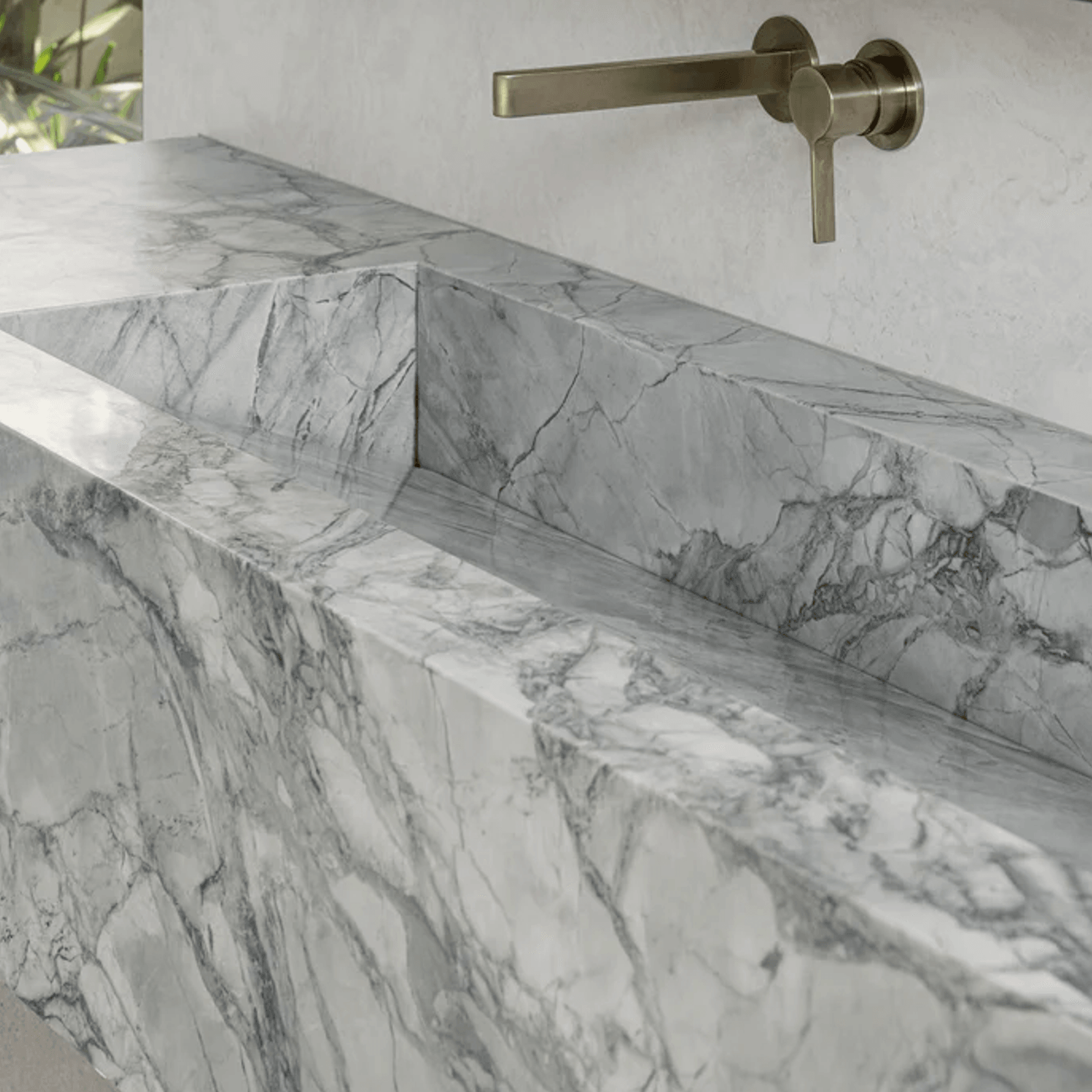 Superwhite Quartzite Flute gallery detail image
