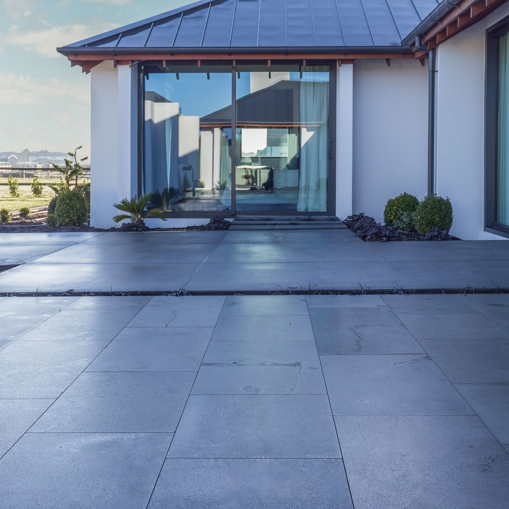 Bluestone Paving gallery detail image