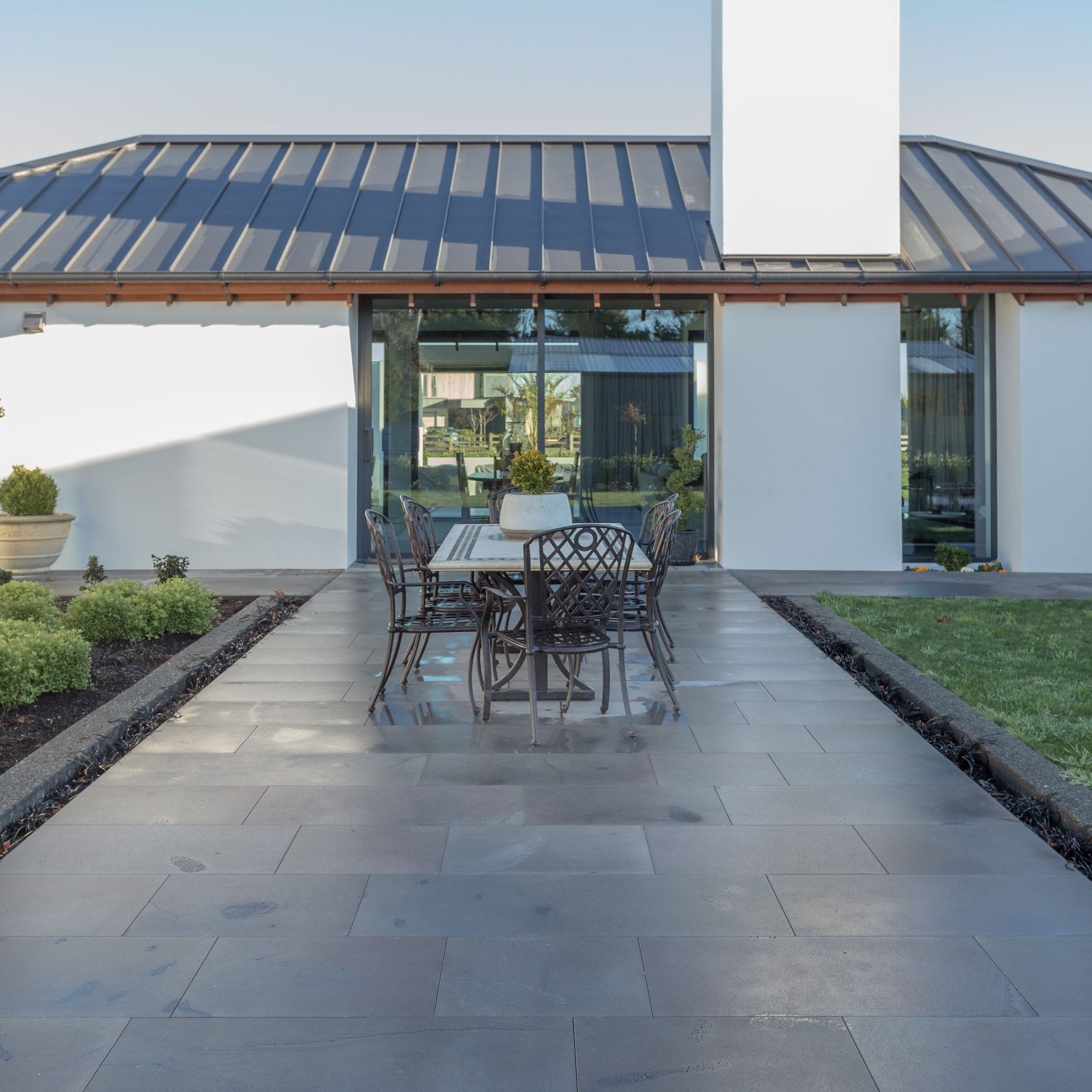 Bluestone Paving gallery detail image