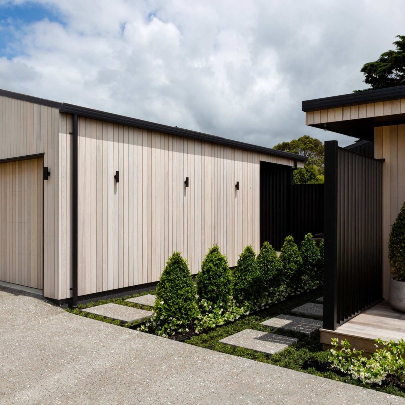 JSC Vertical Shiplap Timber Weatherboards gallery detail image