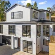 Clelands Vertical Shiplap Weatherboard  gallery detail image