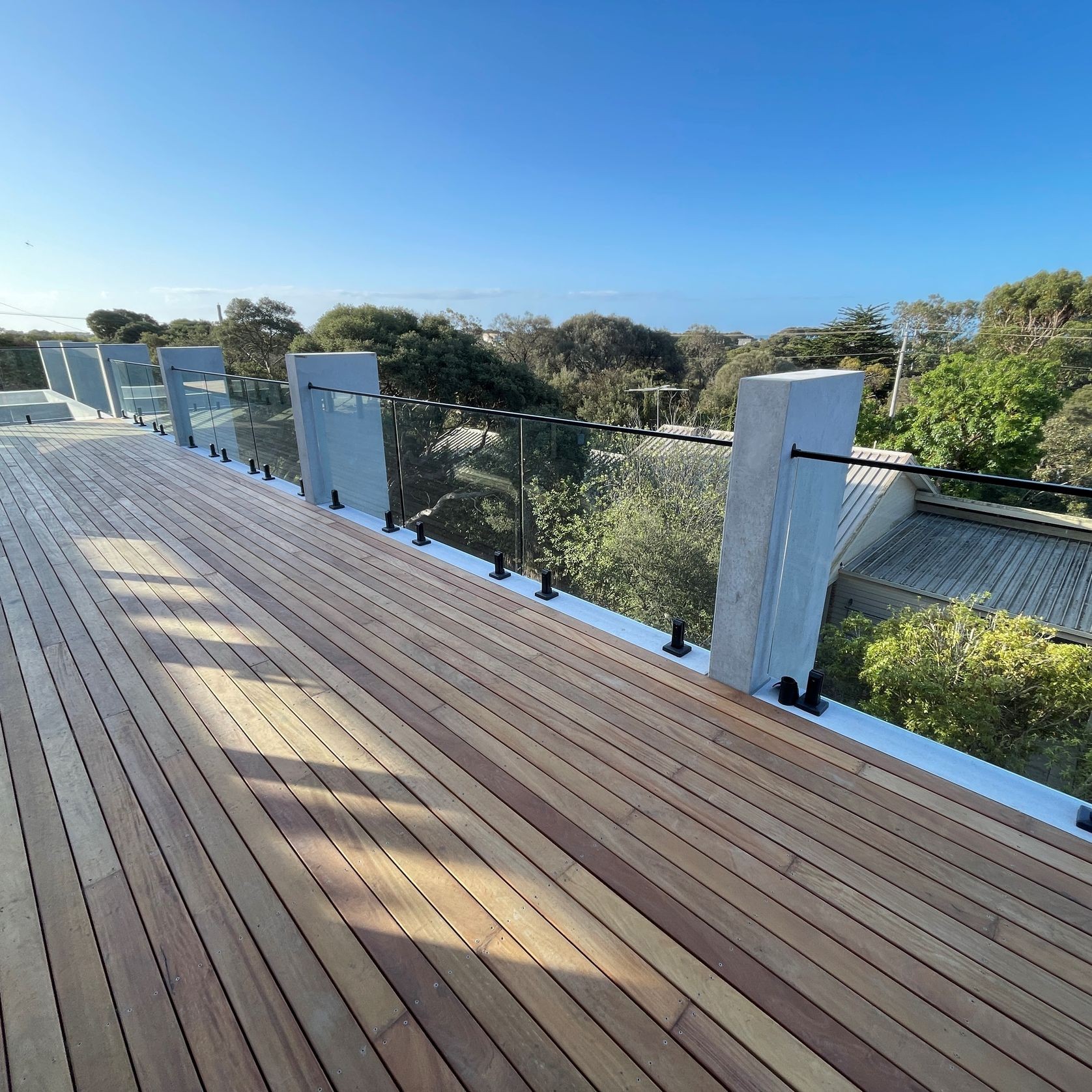 Garapa - the 'Golden Decking' gallery detail image