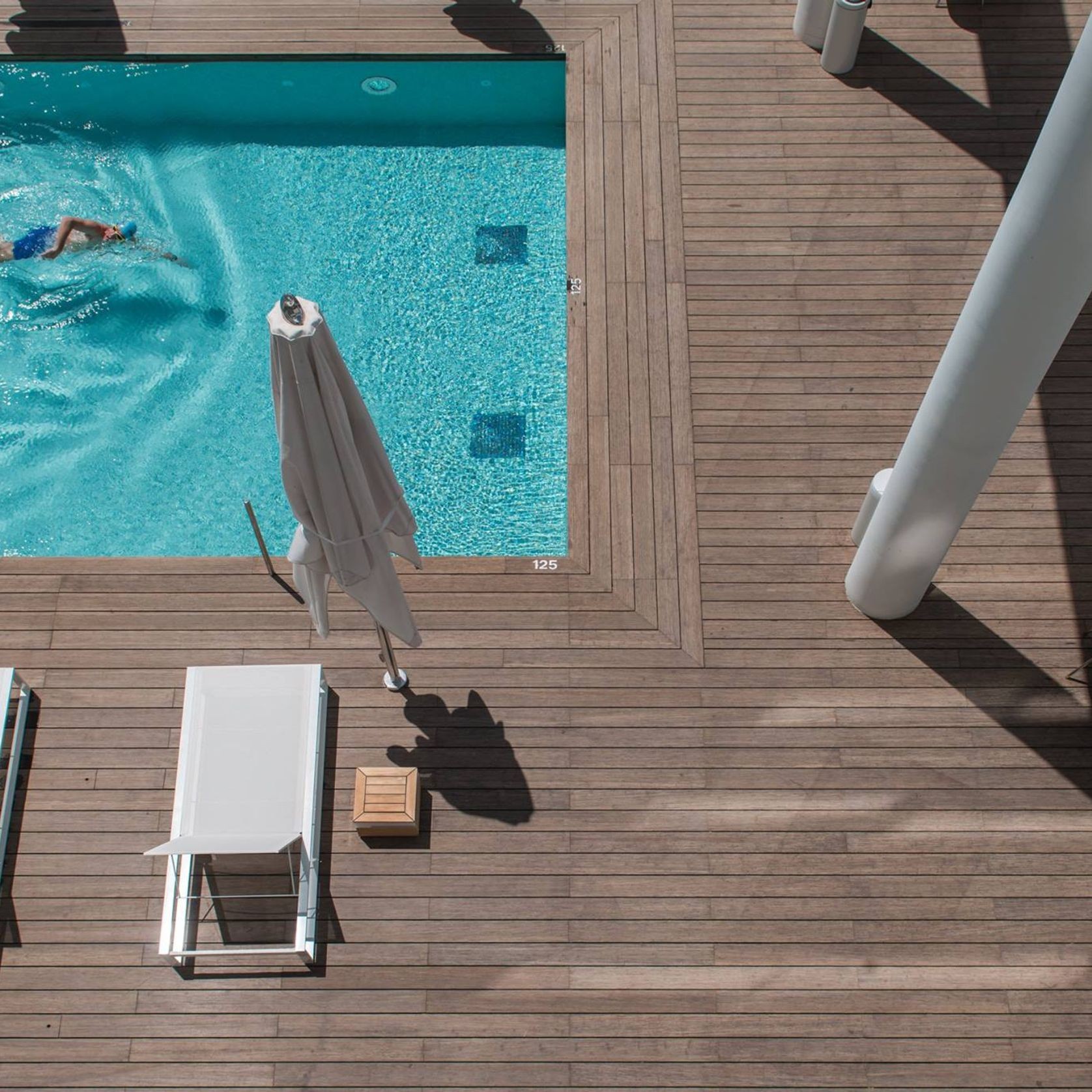 Bamboo Swimming Pool Decking gallery detail image