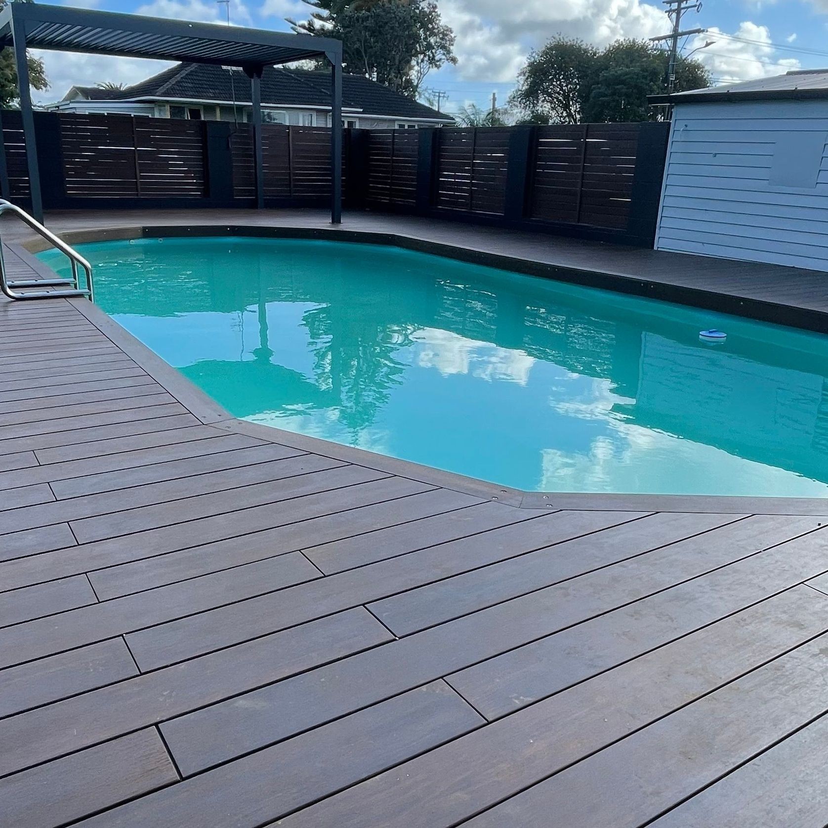 Bamboo Swimming Pool Decking gallery detail image