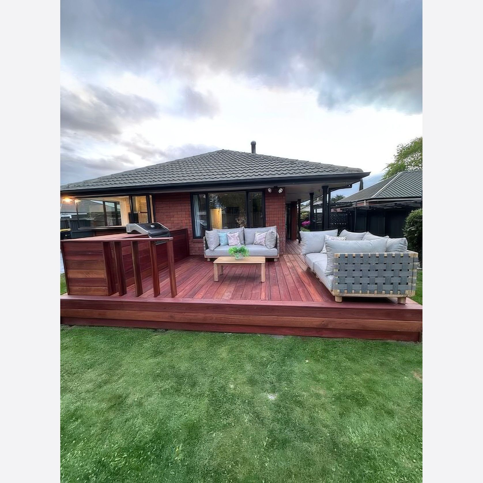 Royal Reds Decking gallery detail image