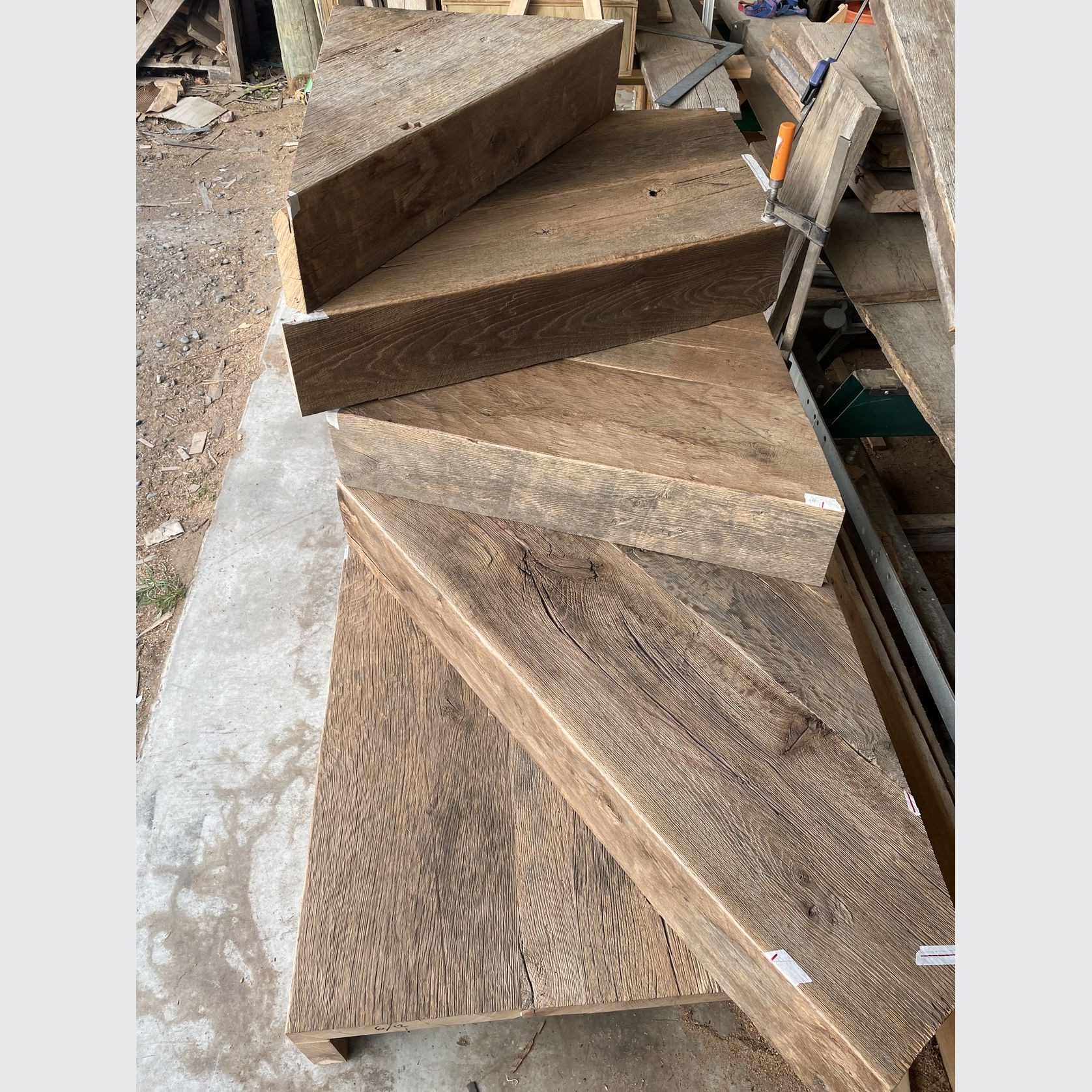 Antique Oak Barn Timber gallery detail image