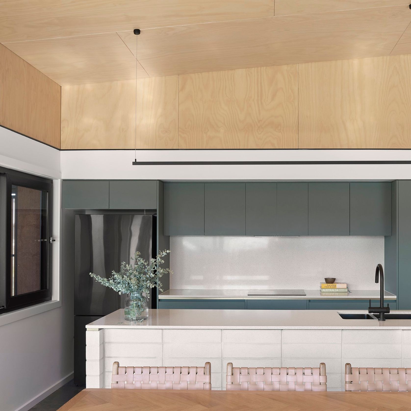 Austral AB22 | High-Strength Appearance Plywood gallery detail image