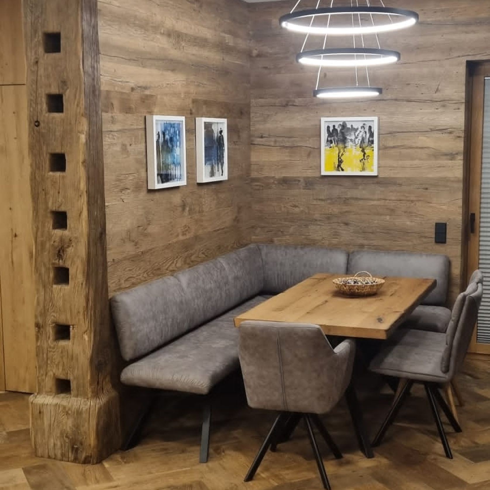 Antique Oak Barn Timber gallery detail image