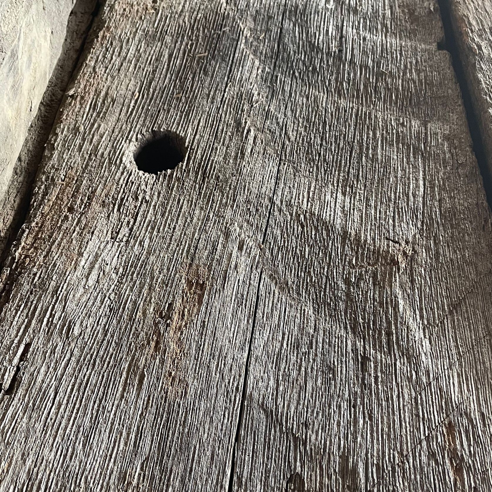 Antique Oak Barn Timber gallery detail image