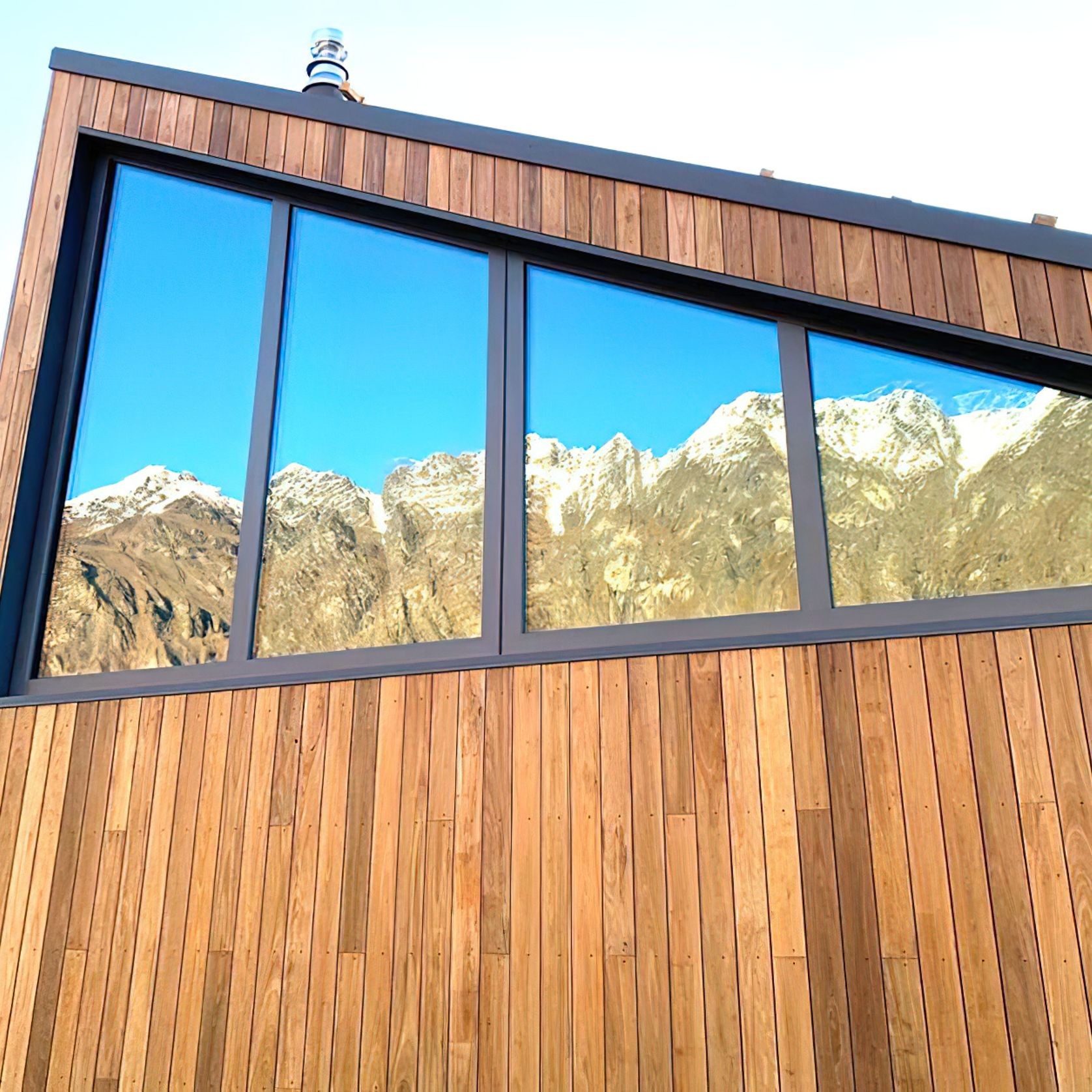 Hardwood Cladding | Mixed Pales Tallowwood - Blackbutt gallery detail image