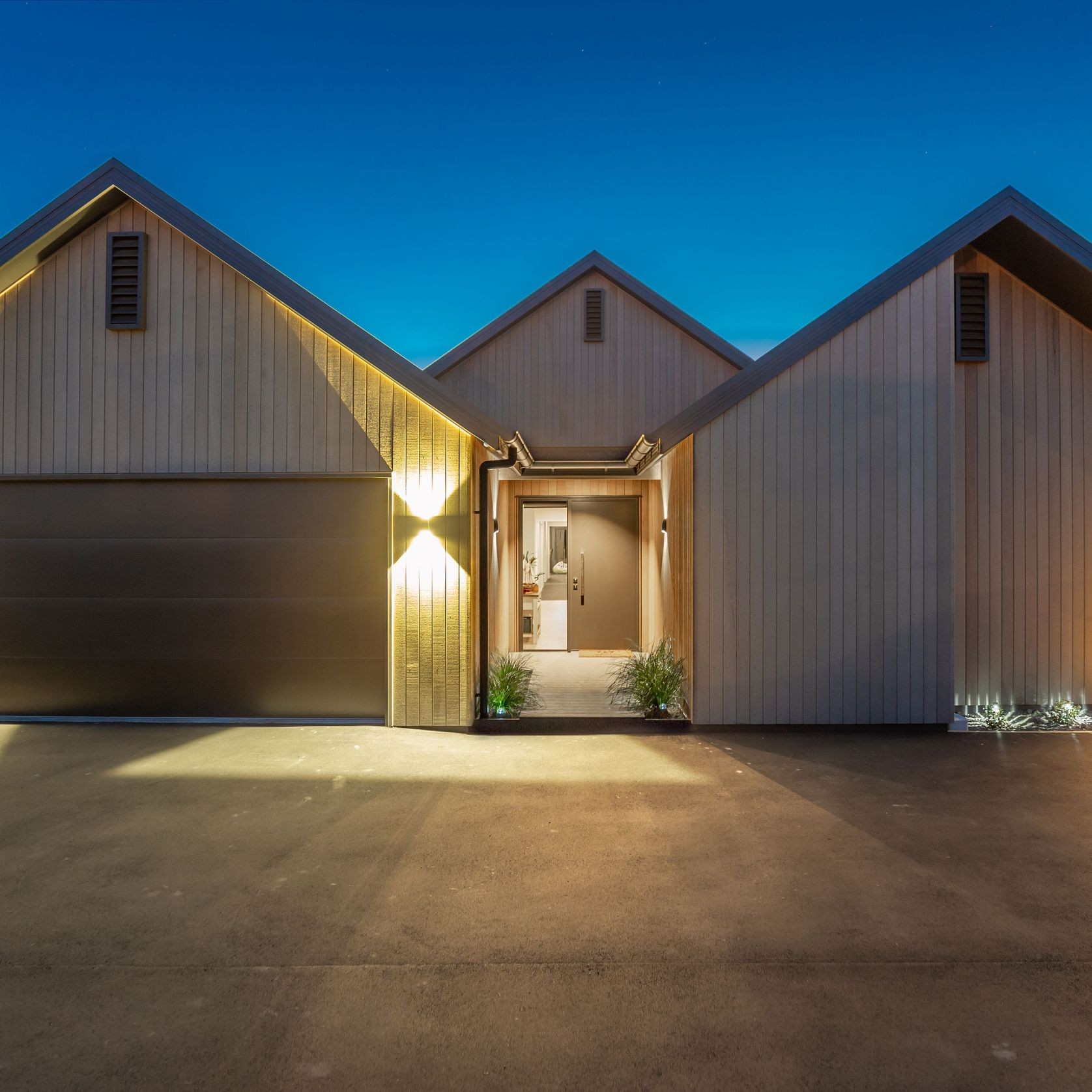 JSC Vertical Shiplap Timber Weatherboards gallery detail image